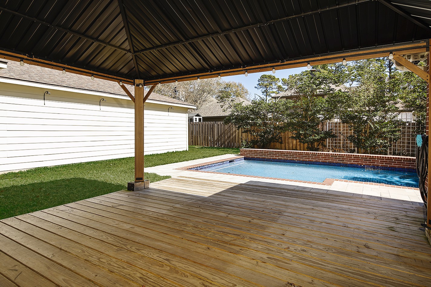 6 Thornbush Place Property Photo 34