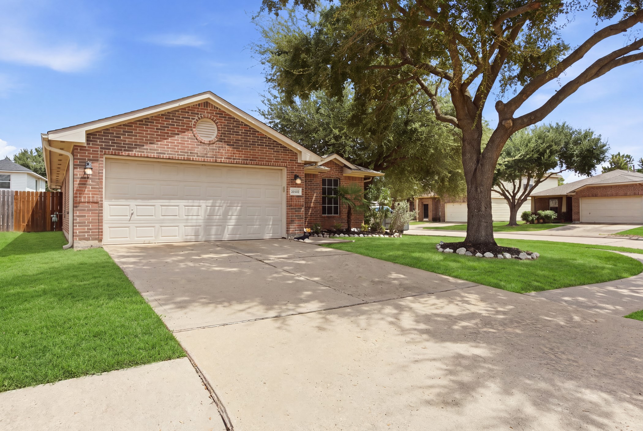 20502 Holly Barr Lane Property Photo 3