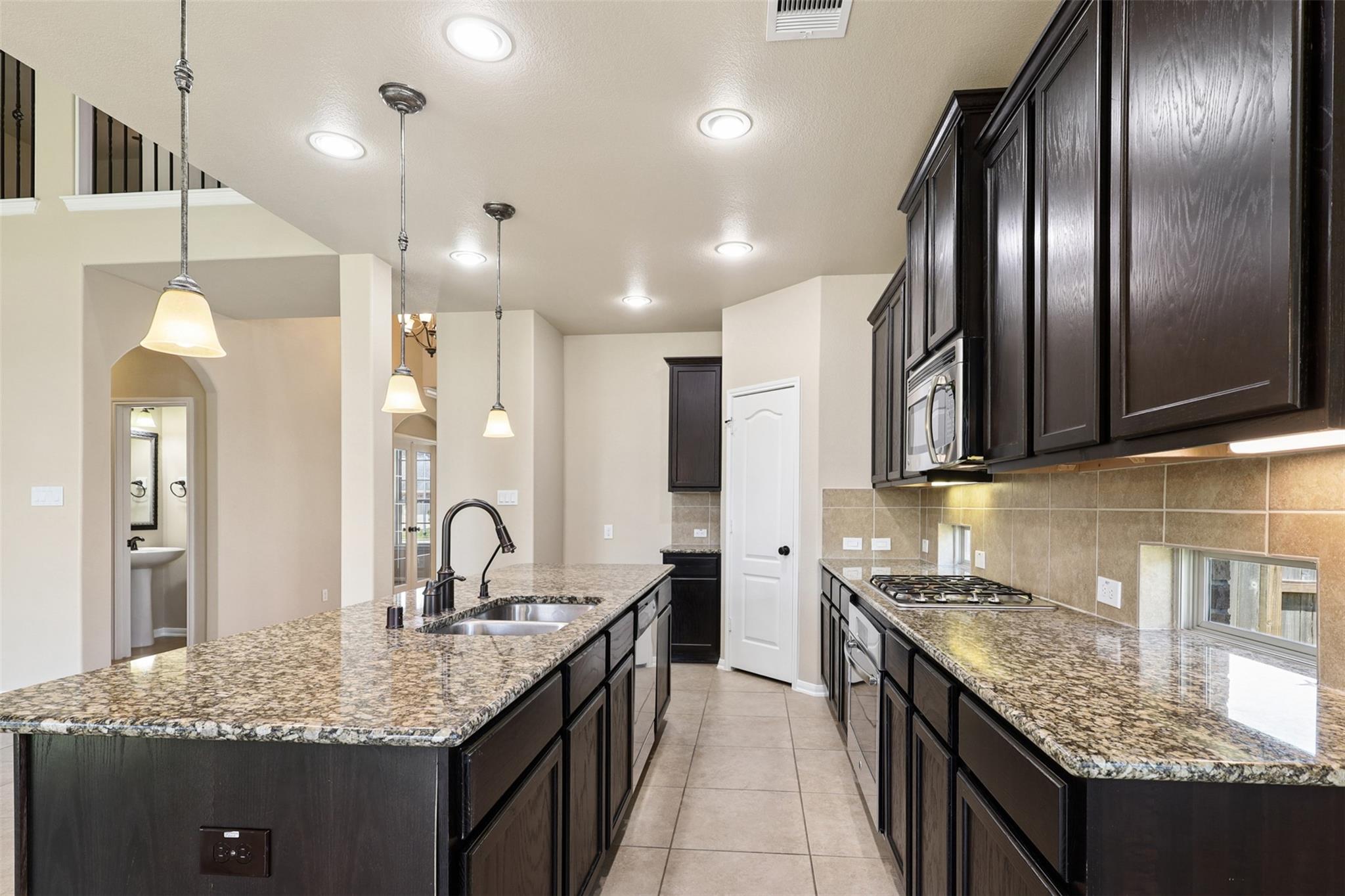 9726 Bonham Lakes Lane, Humble Tx 77396 Property Photo 17