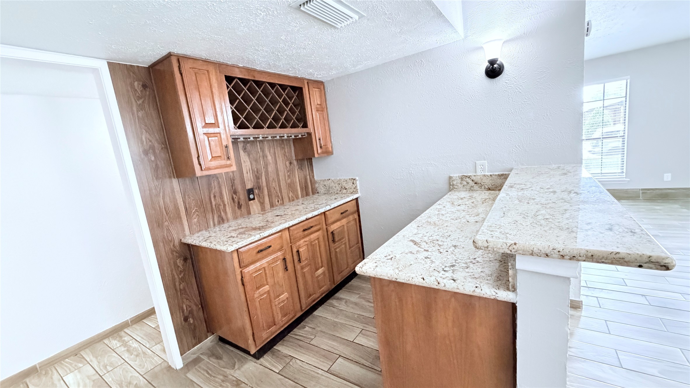 15507 Mira Monte Drive Property Photo 6