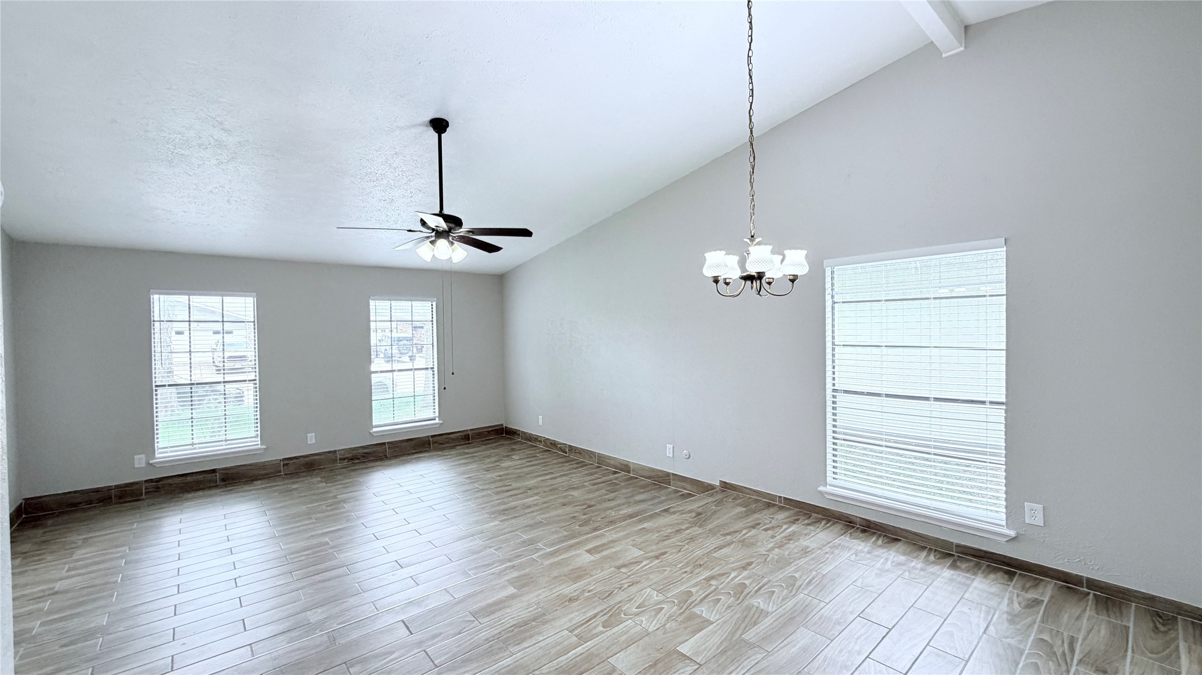15507 Mira Monte Drive Property Photo 7