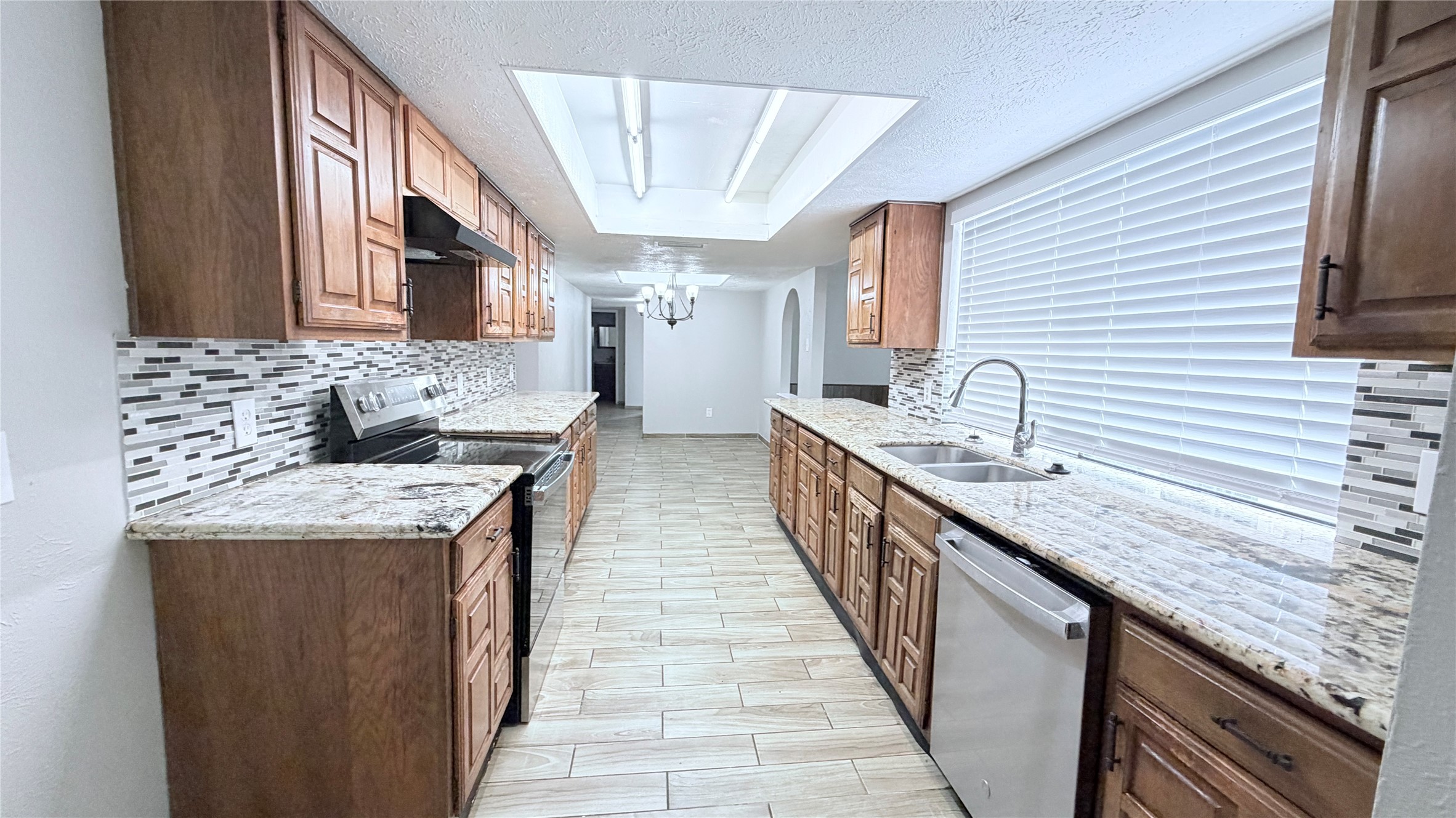 15507 Mira Monte Drive Property Photo 15