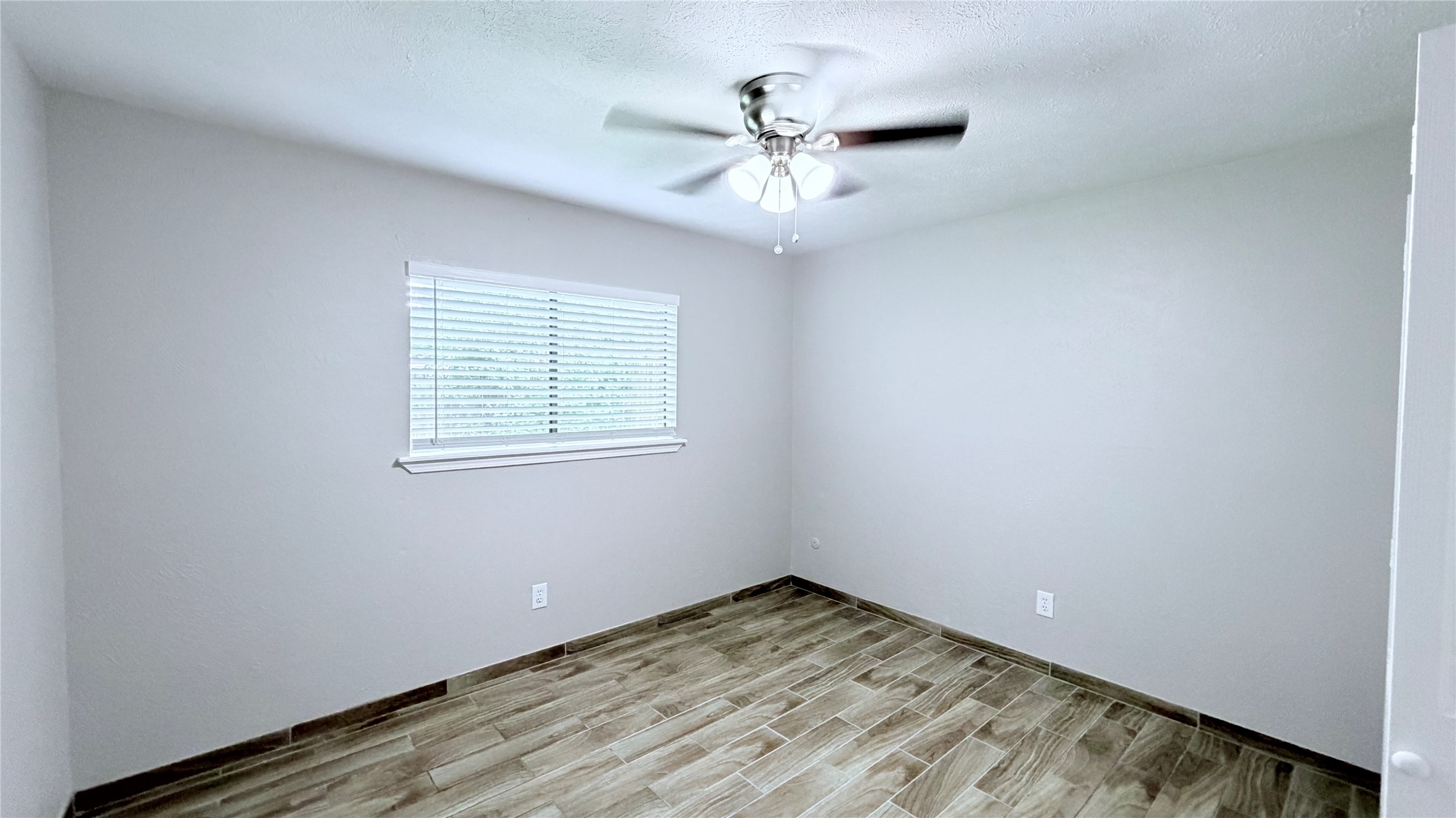 15507 Mira Monte Drive Property Photo 23