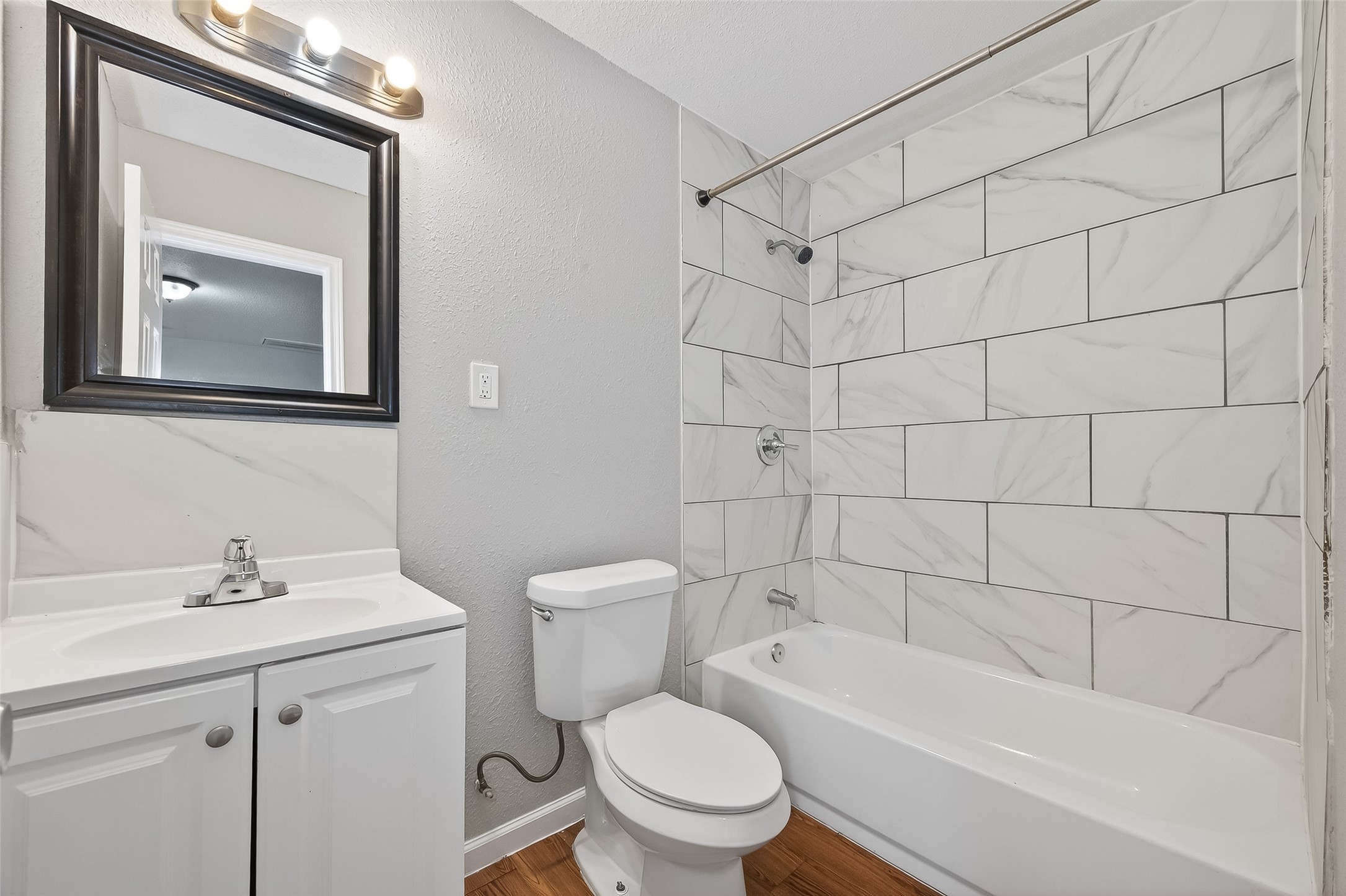 6127 Beldart Street Property Photo 16