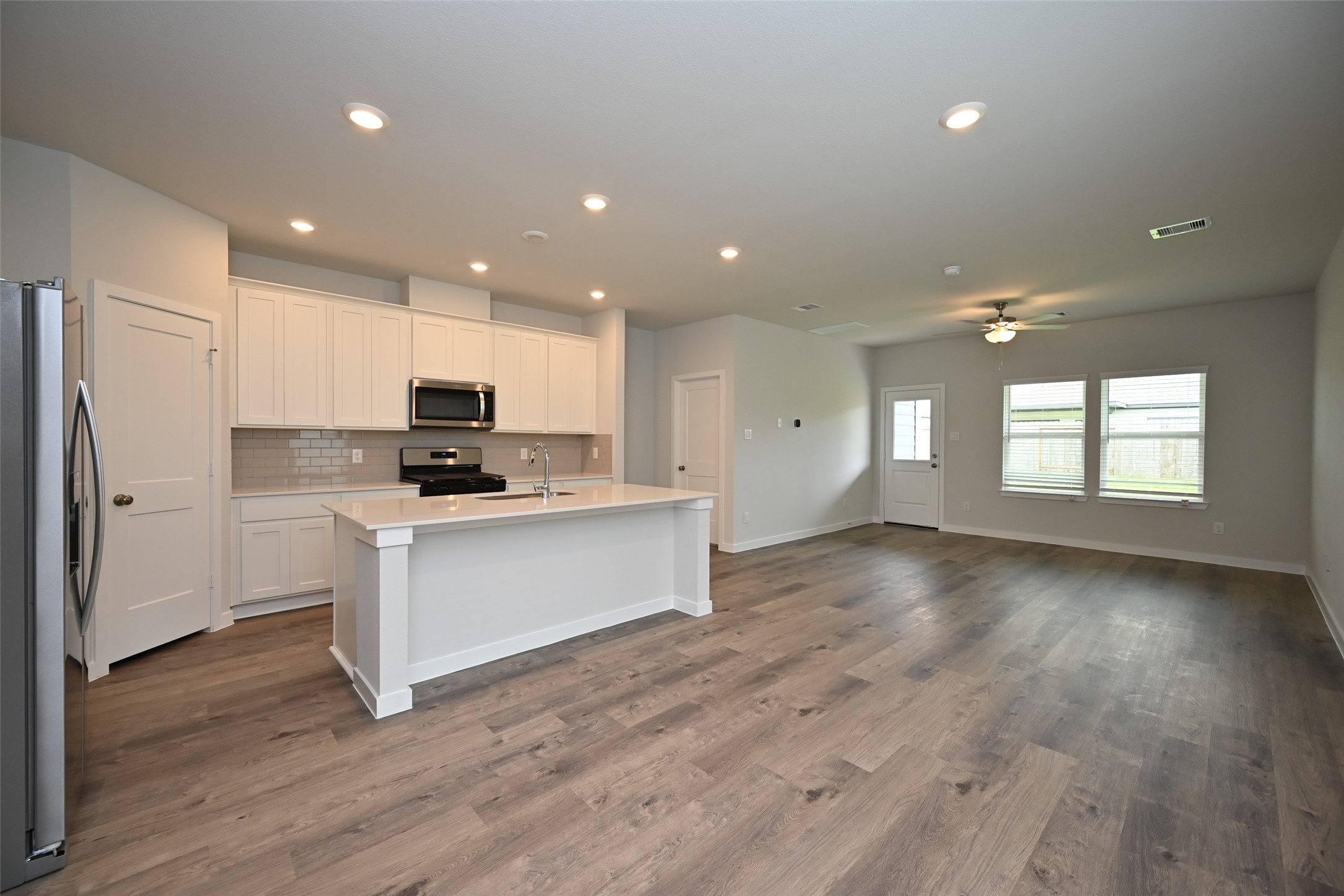 3919 Accolade Crossing Property Photo 8