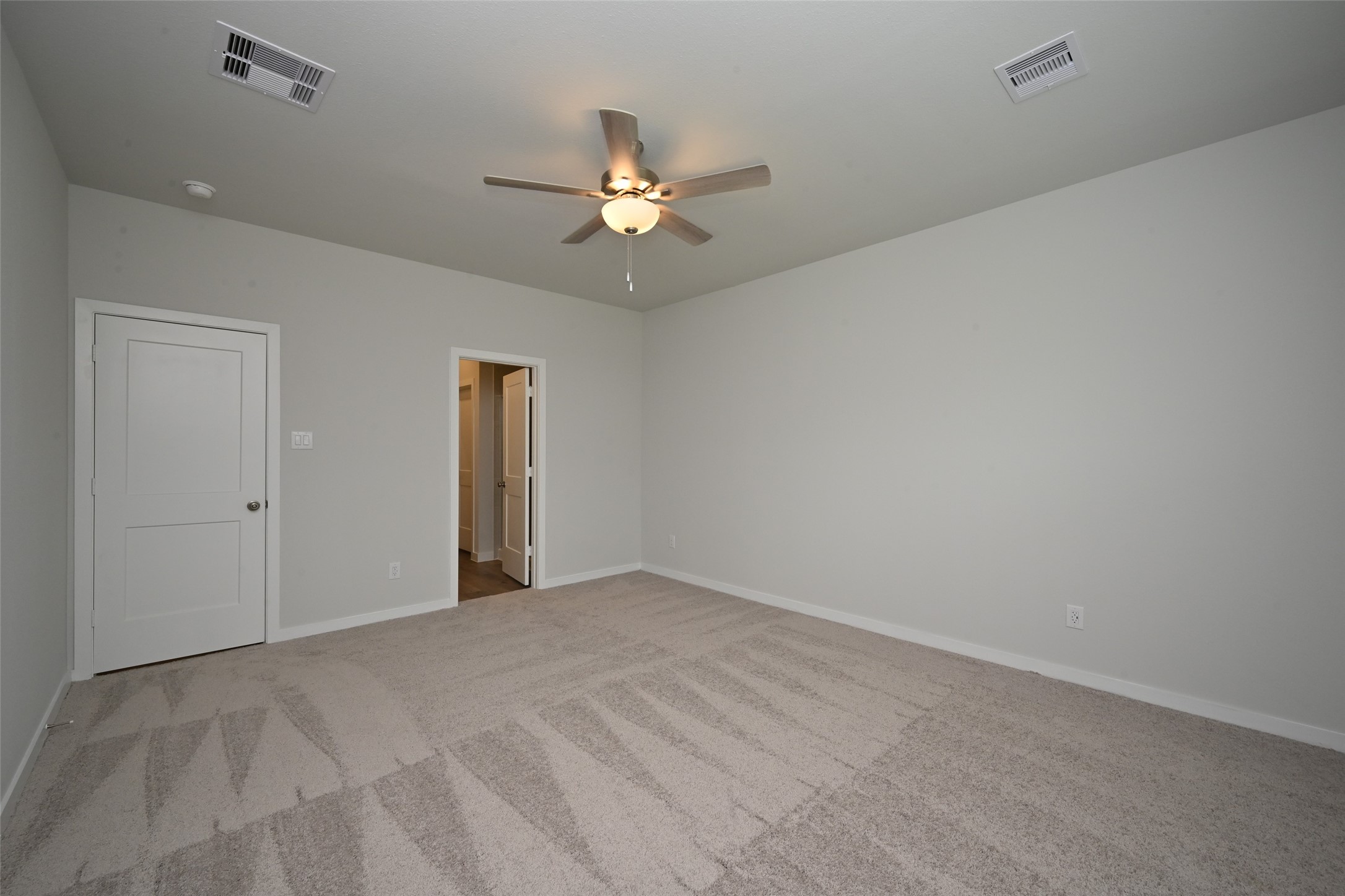 3919 Accolade Crossing Property Photo 18