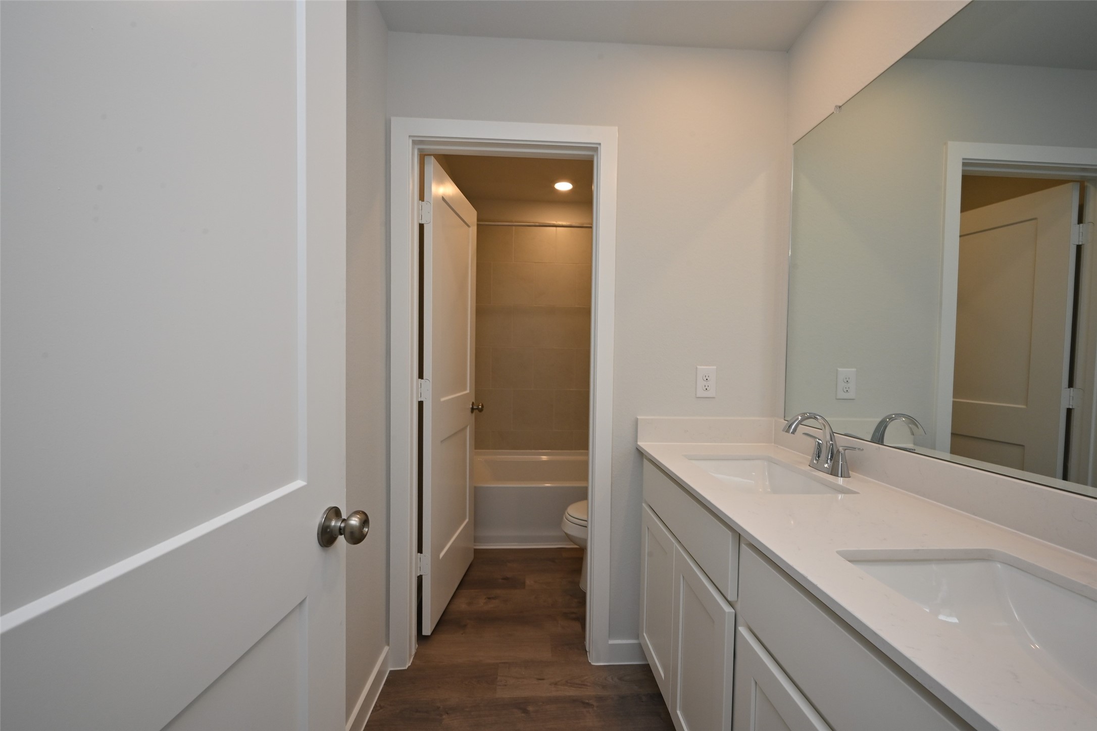 3919 Accolade Crossing Property Photo 28