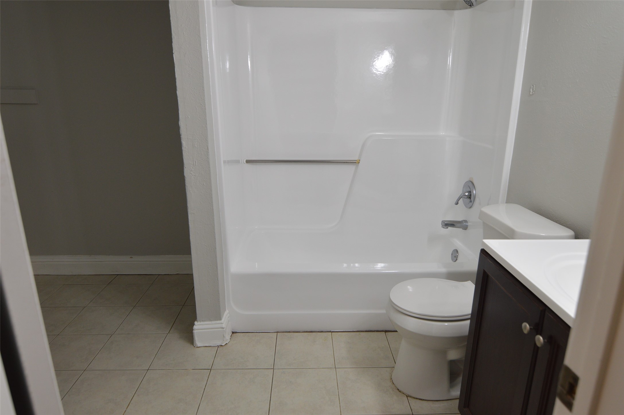 24014 Four Sixes Lane Property Photo 11