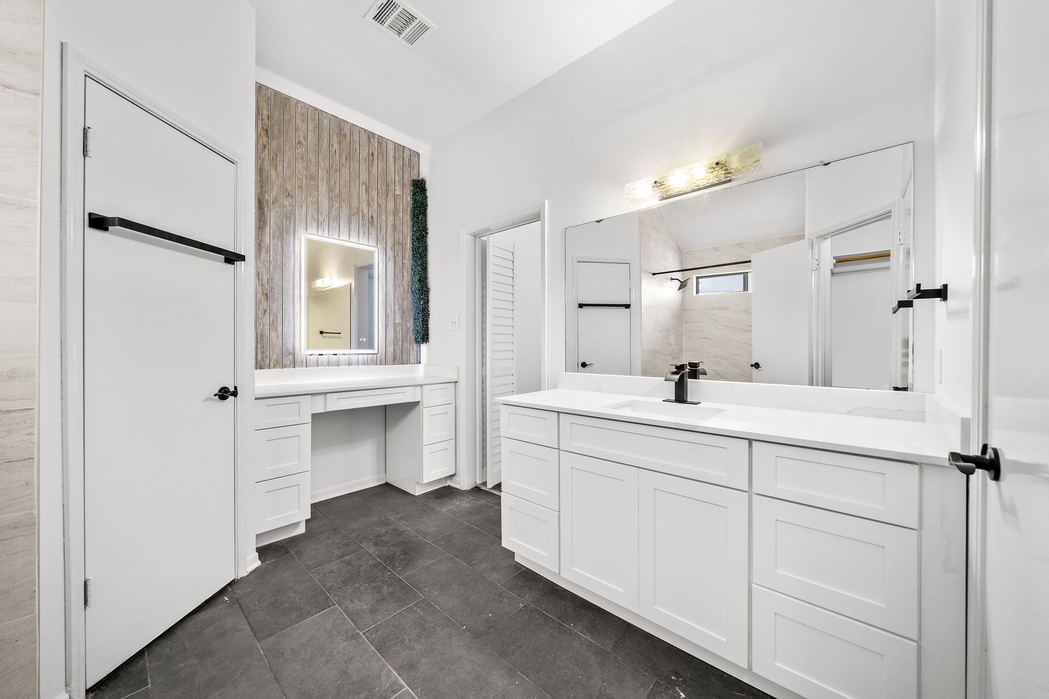 1022 Western Meadows Drive Property Photo 16