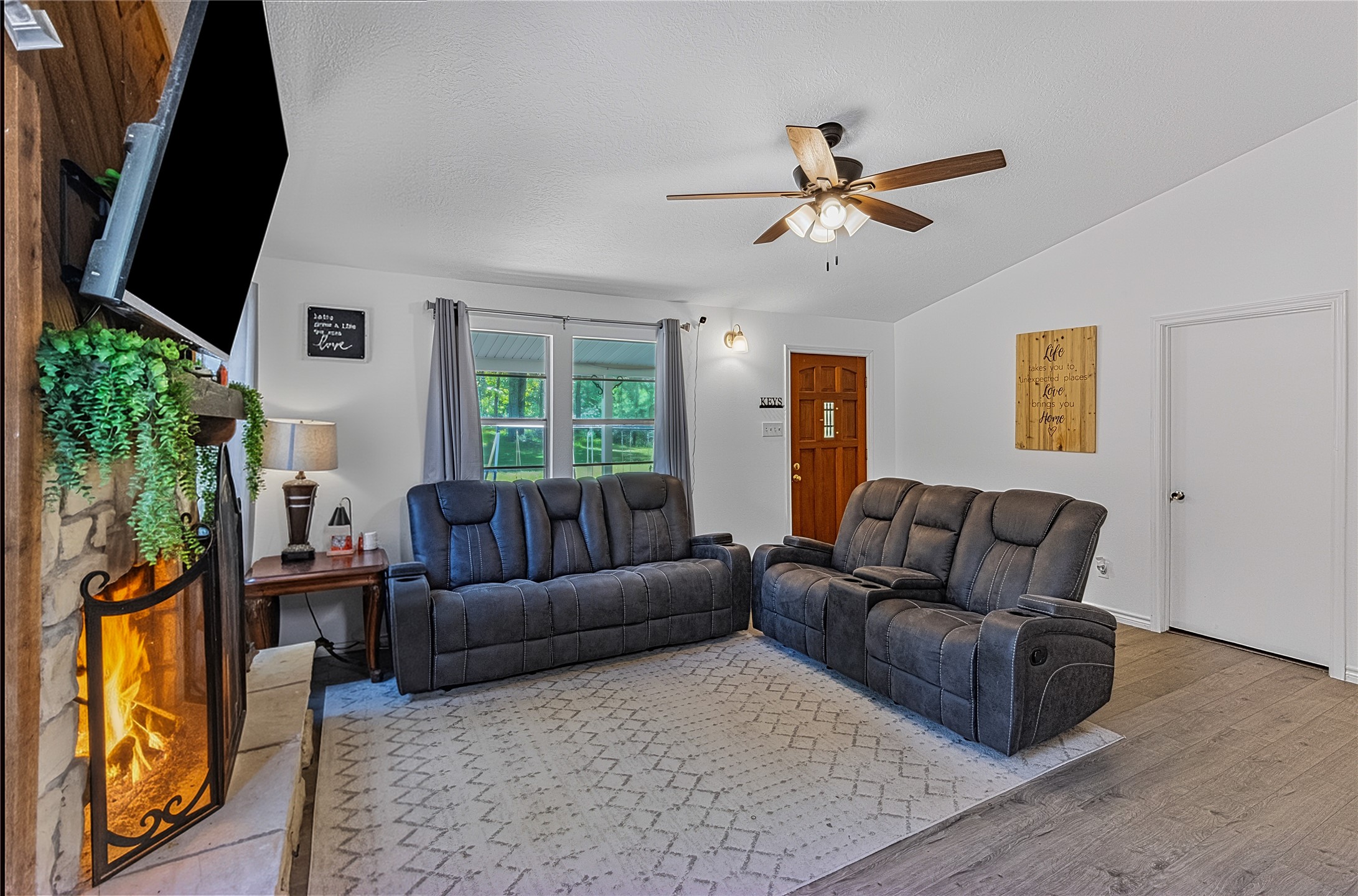 118 Finch Drive Property Photo 15
