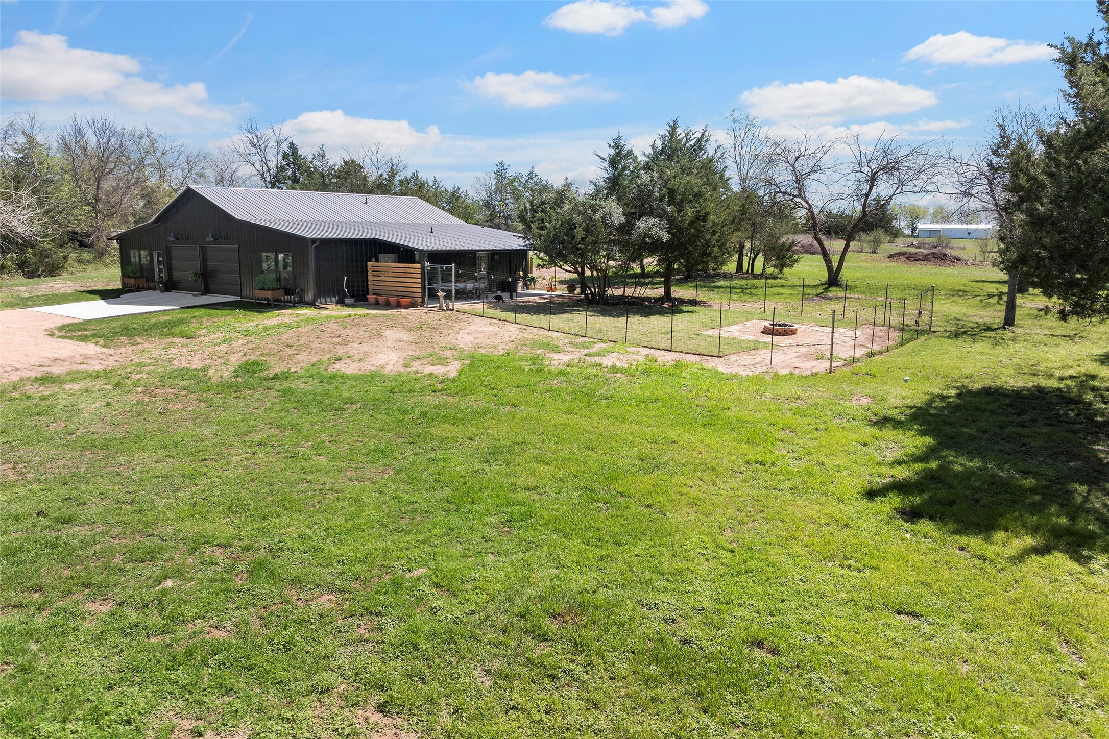 7278 Chadwick Hogan Road Property Photo 10