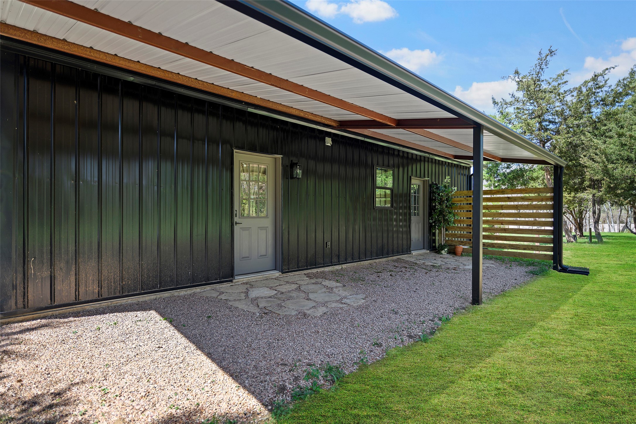 7278 Chadwick Hogan Road Property Photo 16