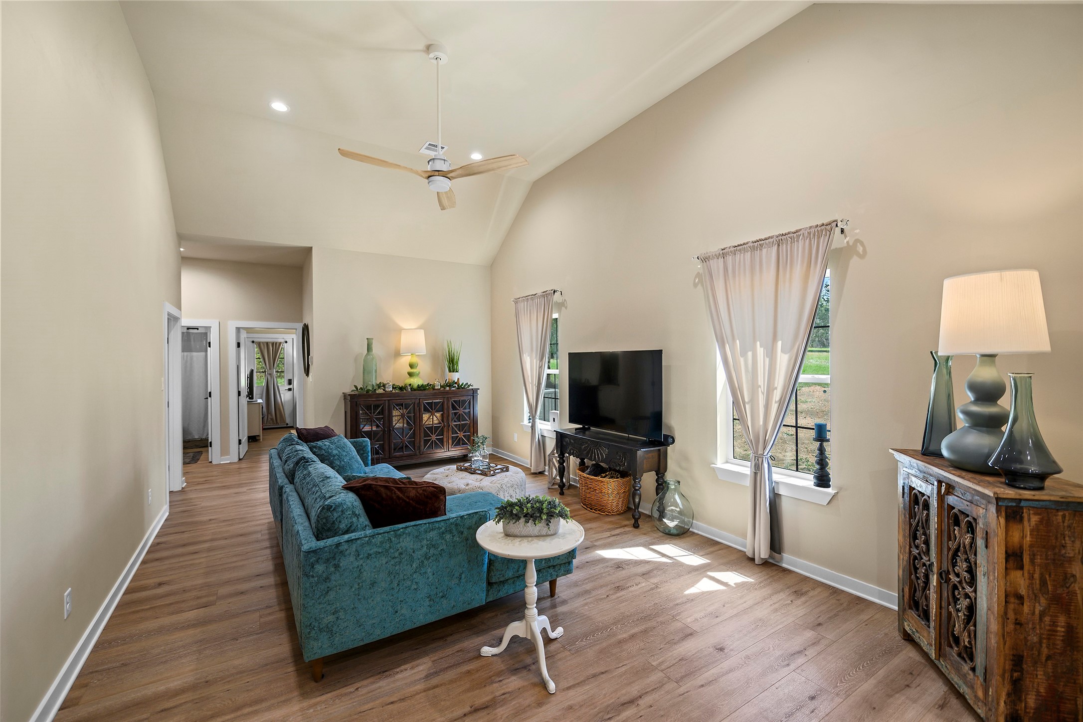 7278 Chadwick Hogan Road Property Photo 22