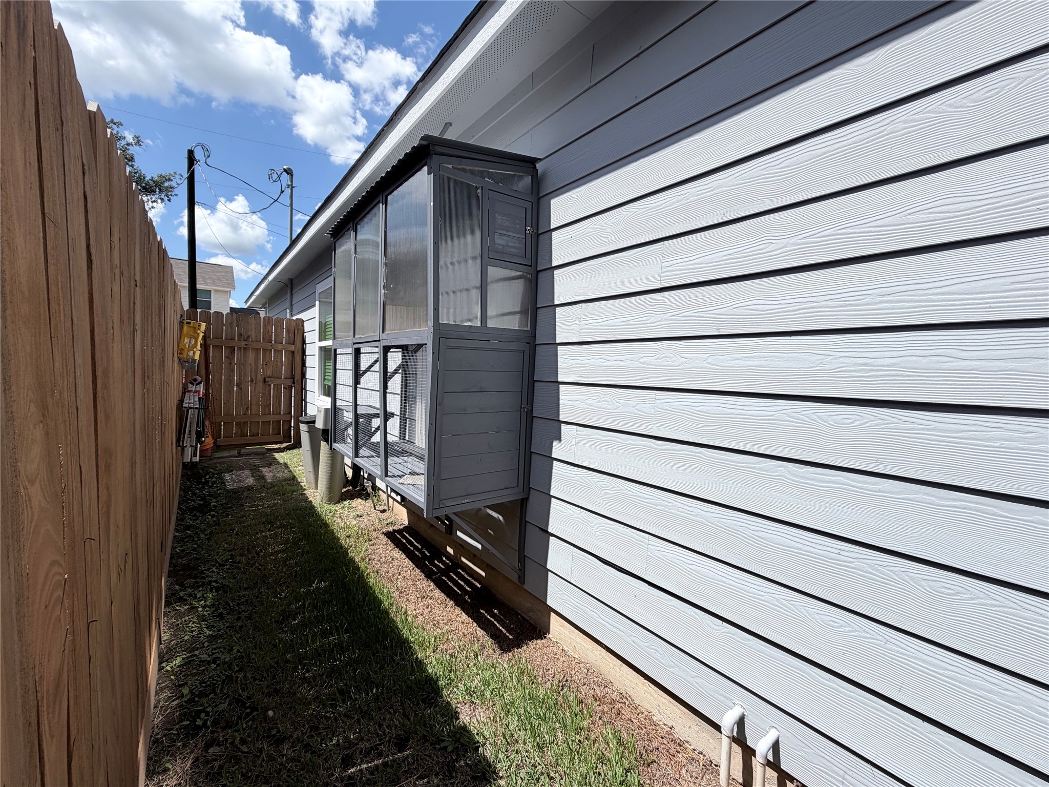 16434 Eastchase Property Photo 15