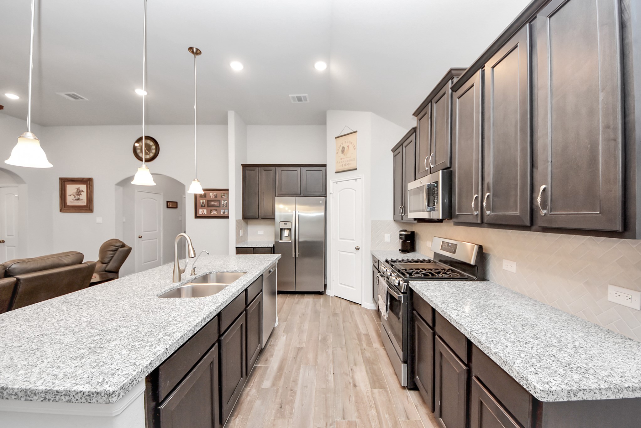 1859 Beau Banks Way Property Photo 12