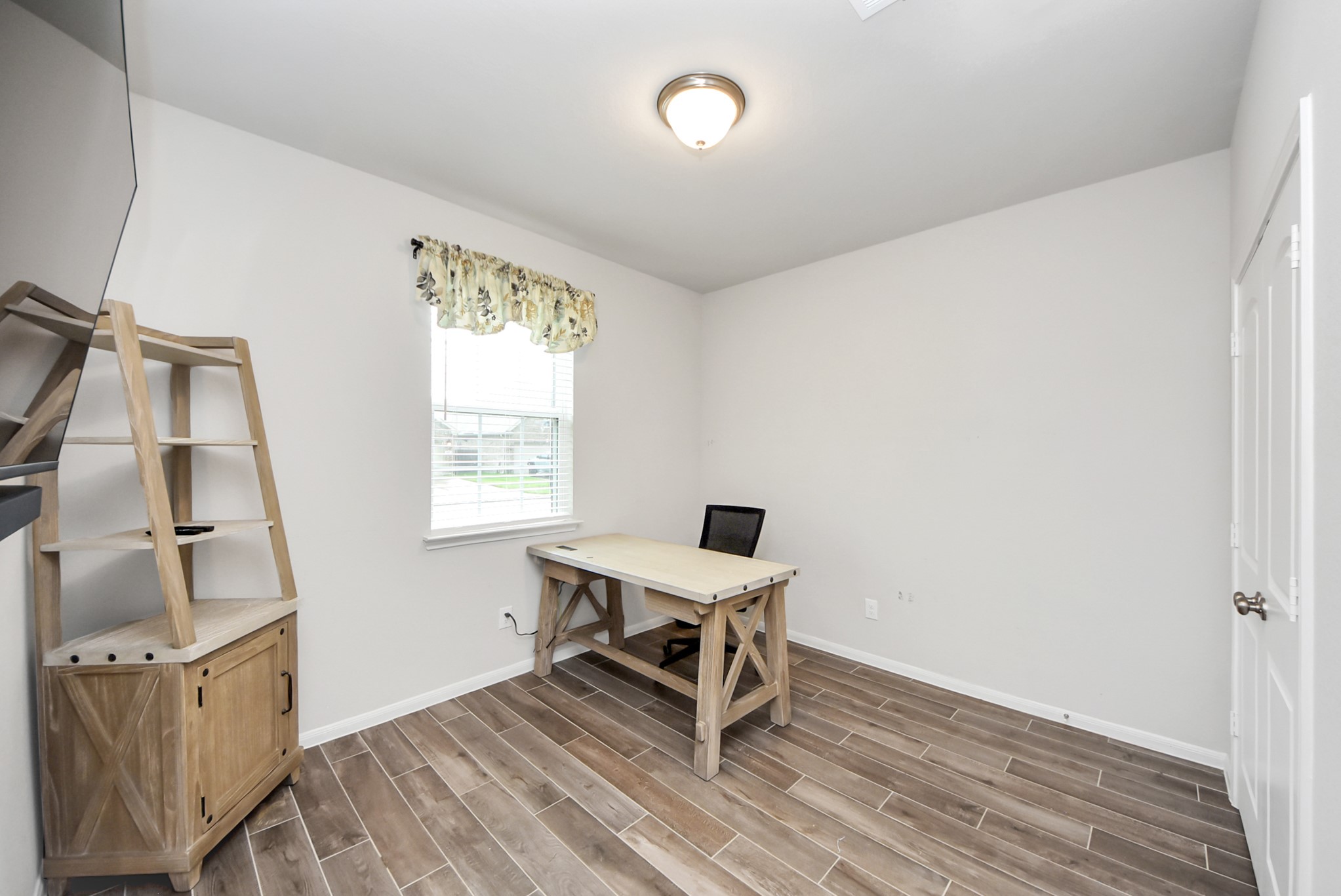 1859 Beau Banks Way Property Photo 25