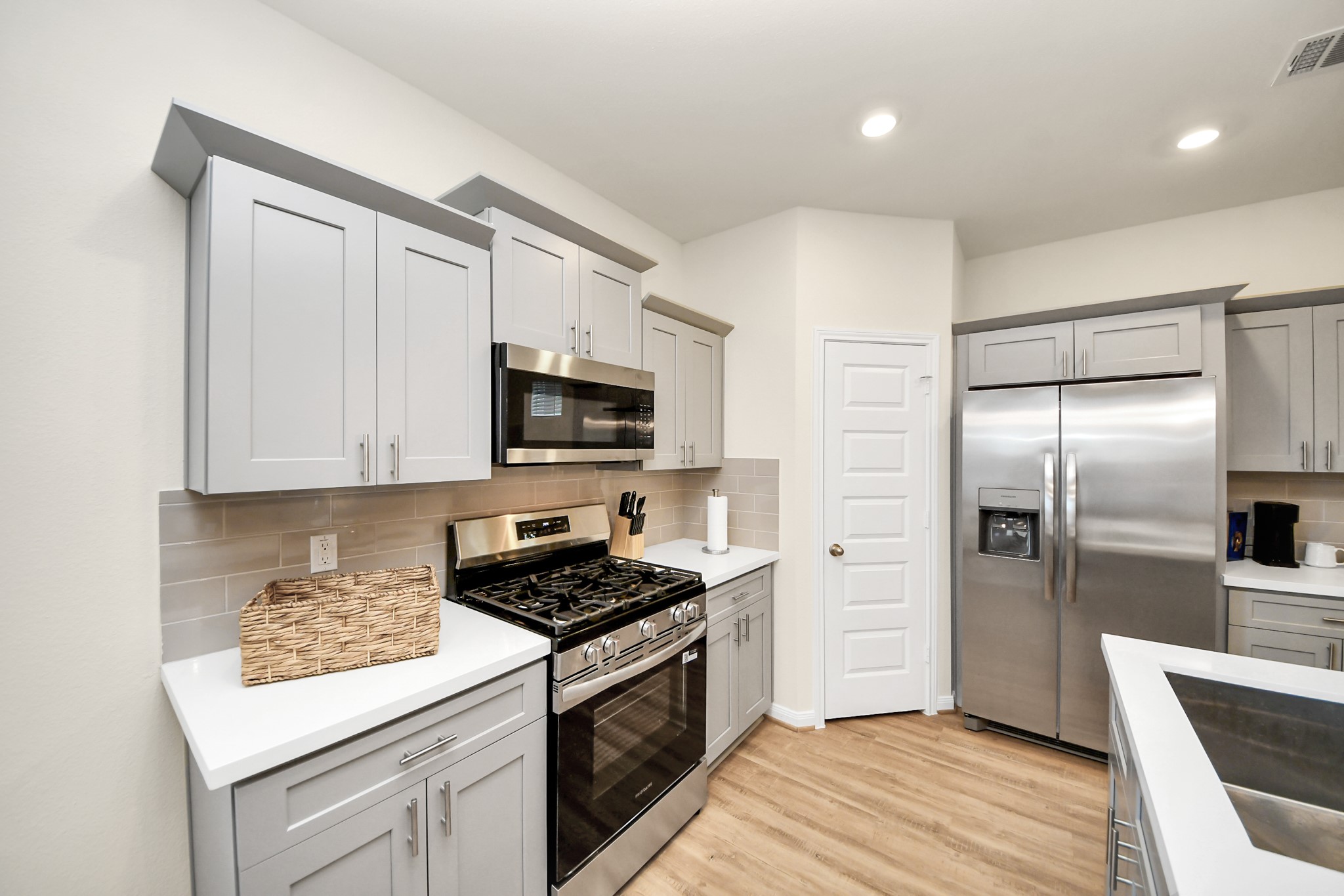 14967 Eagle Feather Drive Property Photo 16