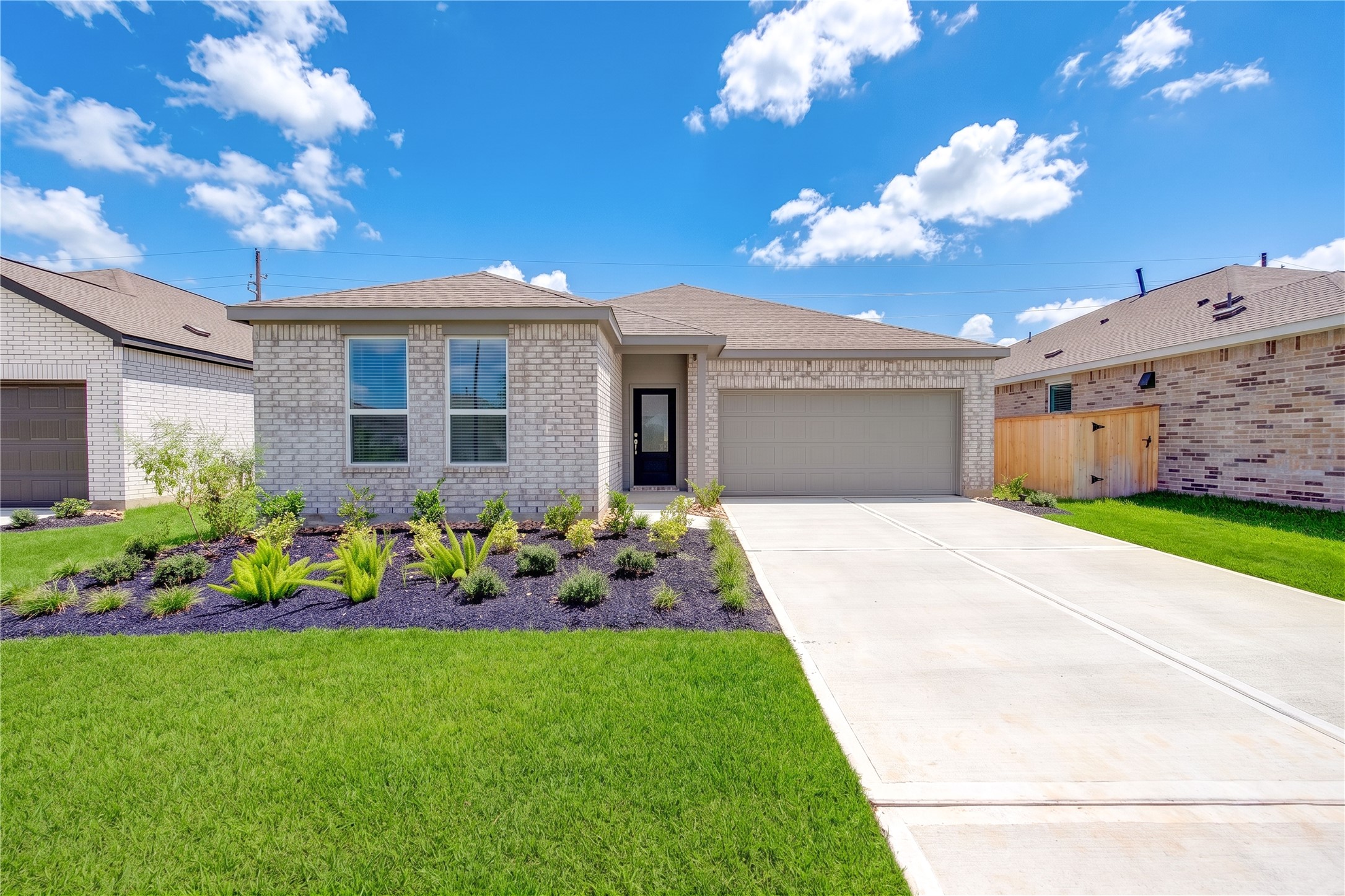 16222 Chestnut Haven Lane Property Photo 1