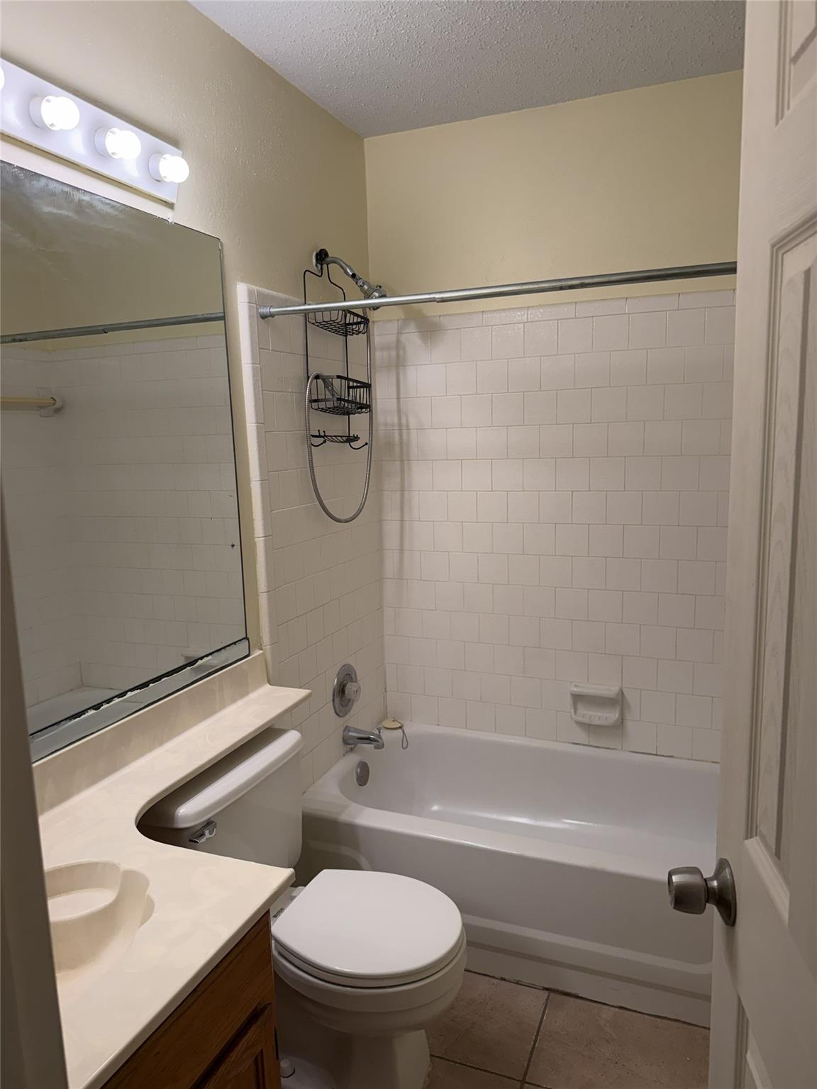 4718 Rainbow Run Property Photo 10