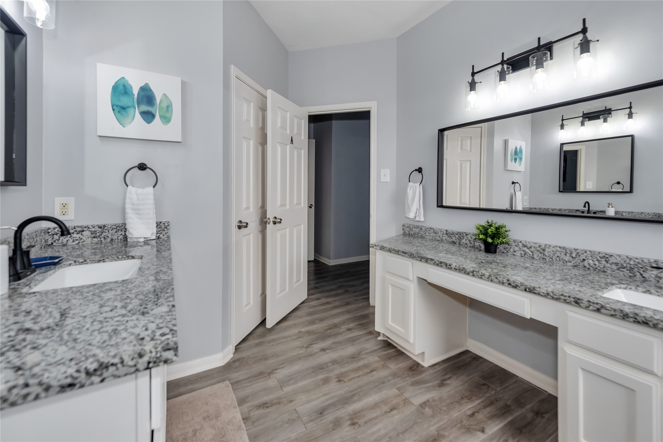 10815 Oak Bayou Lane Property Photo 28