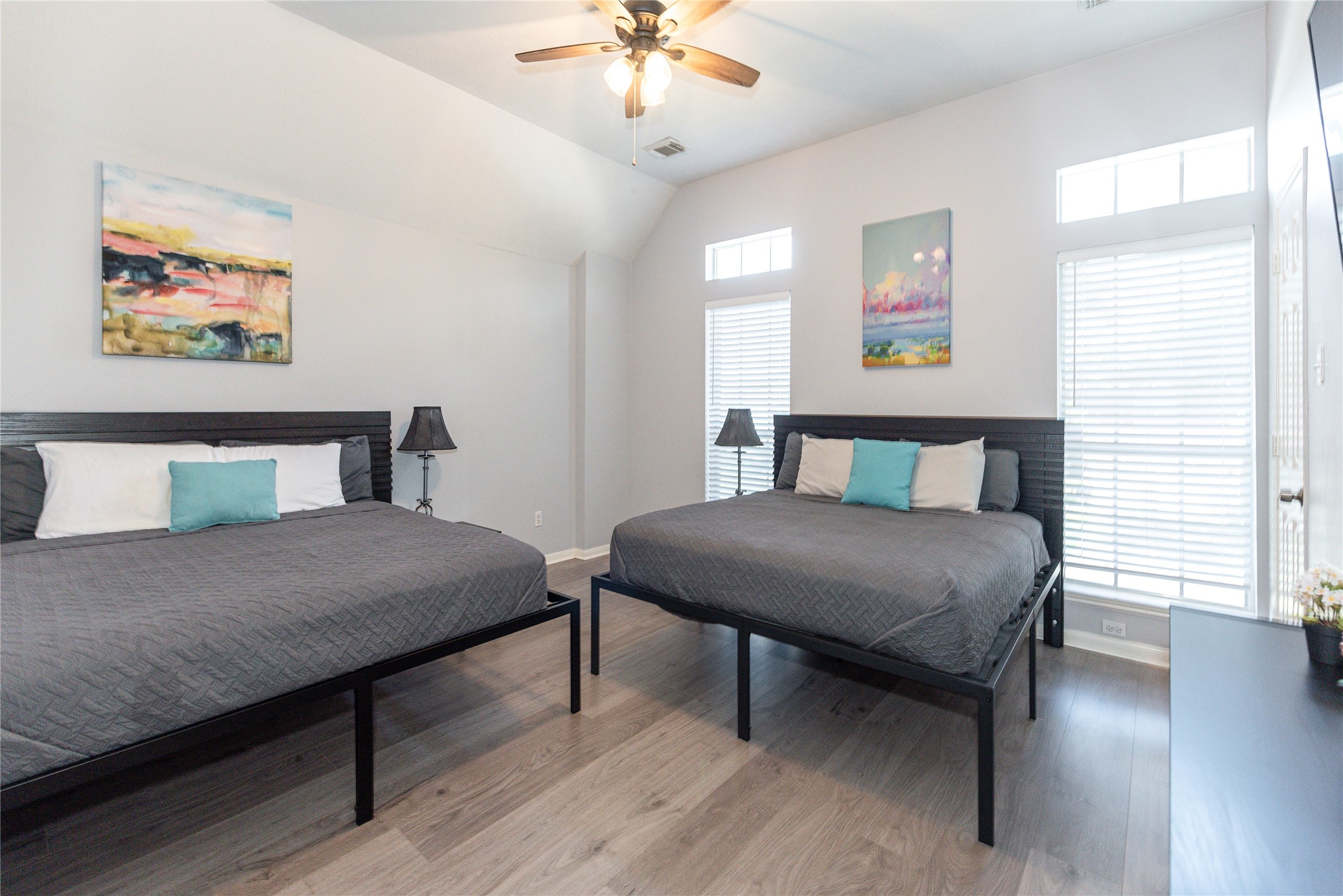 10815 Oak Bayou Lane Property Photo 33