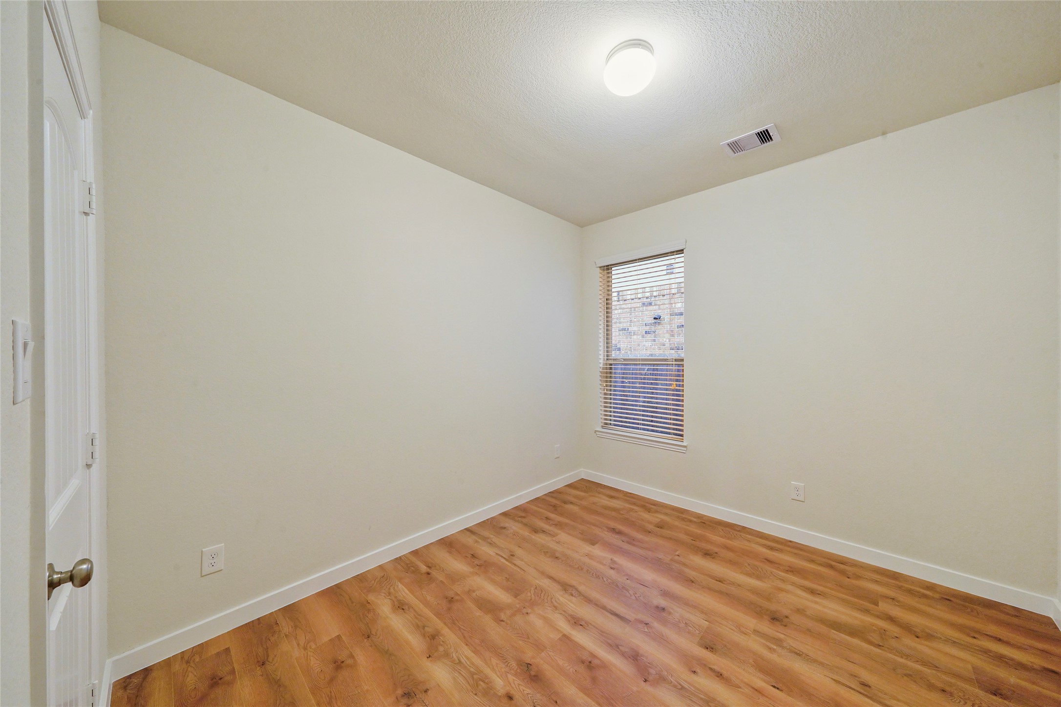 27910 Augusta View Drive Property Photo 8