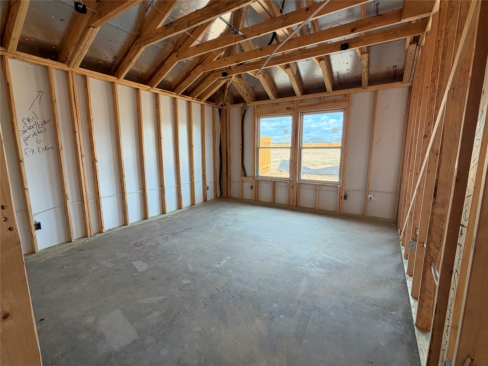 11670 Ruffian Property Photo 5