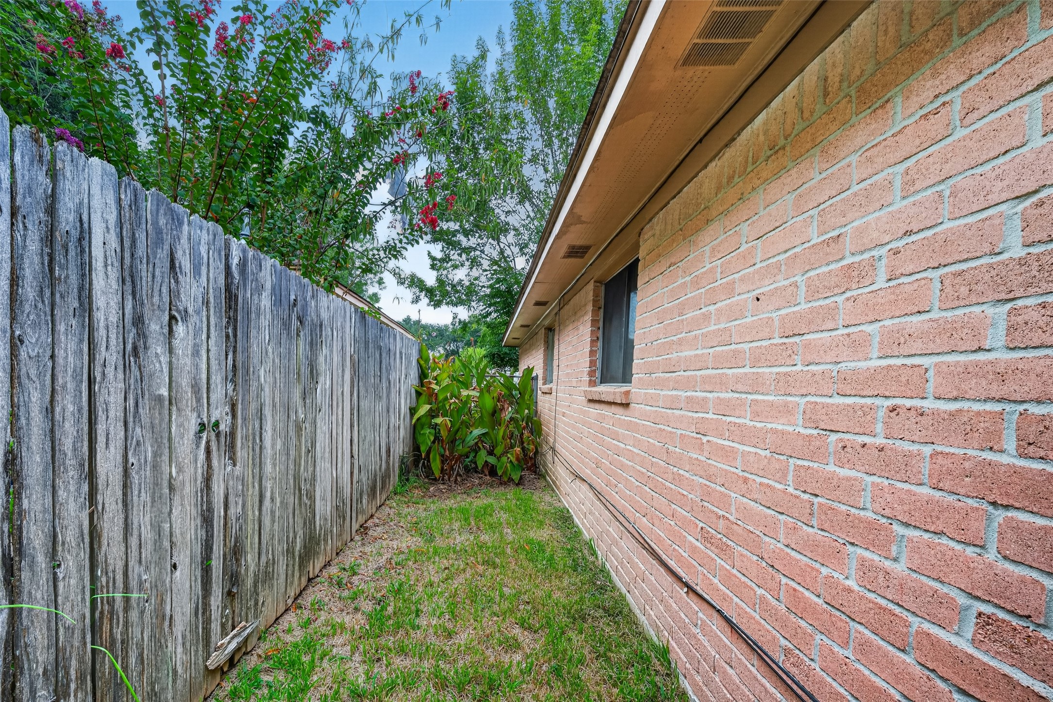 1835 Wren Drive Property Photo 32
