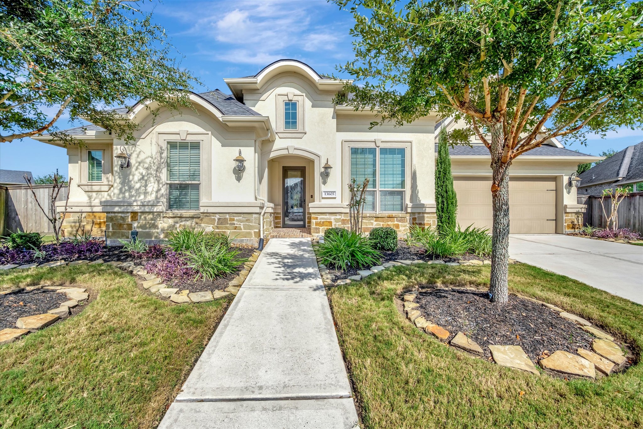 13603 Bellwick Valley Lane Property Photo 1