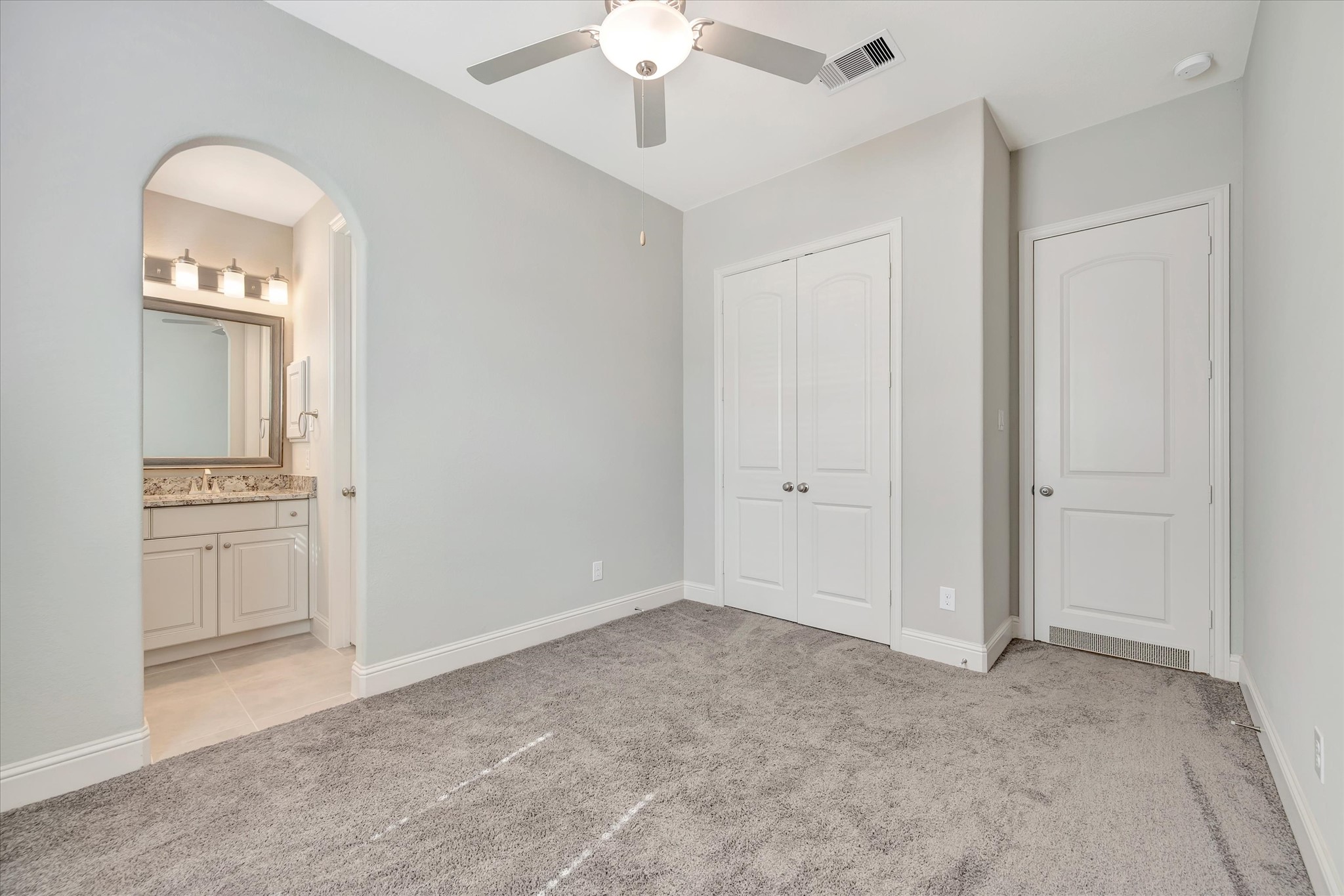 13603 Bellwick Valley Lane Property Photo 17