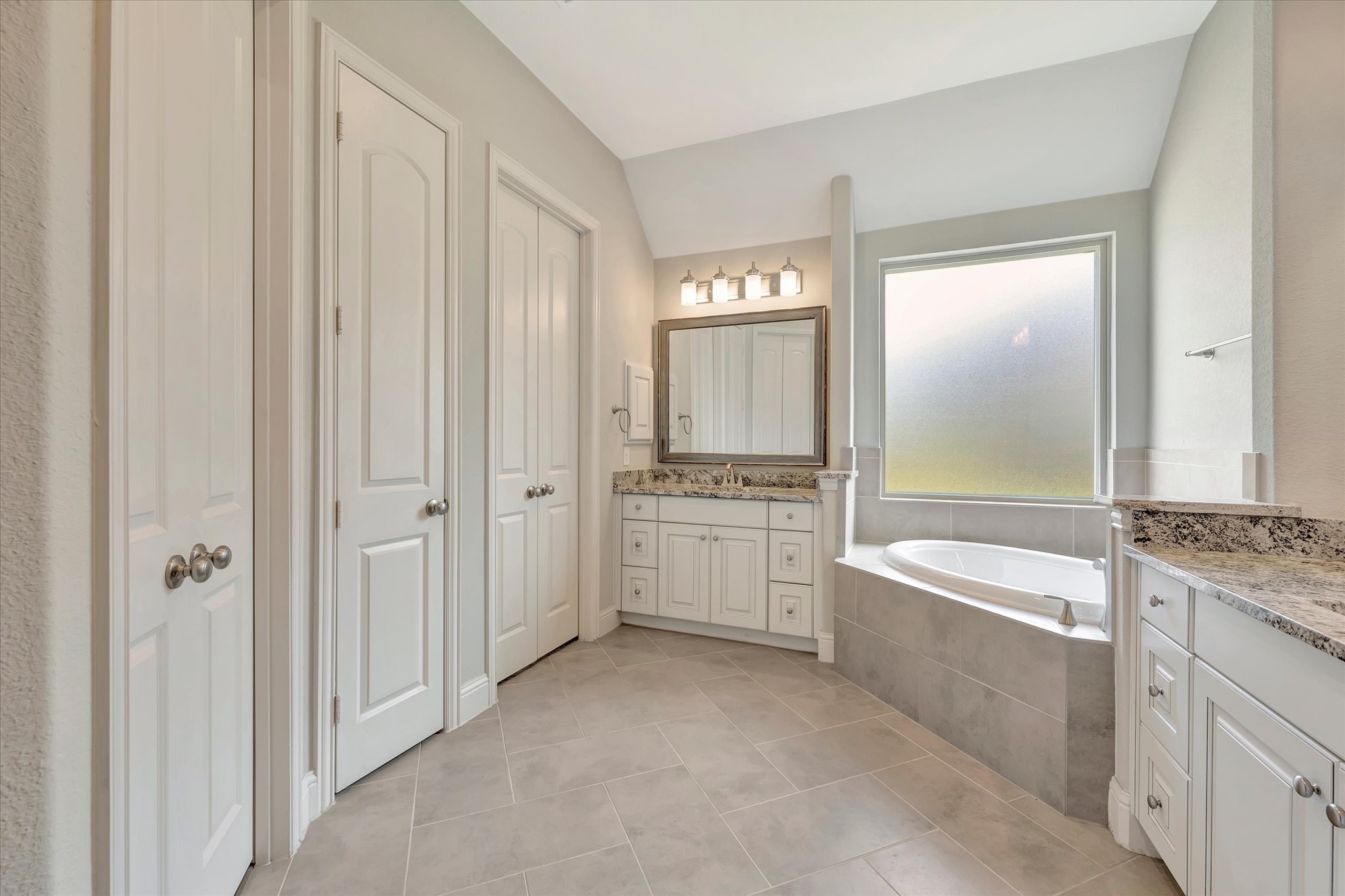 13603 Bellwick Valley Lane Property Photo 40