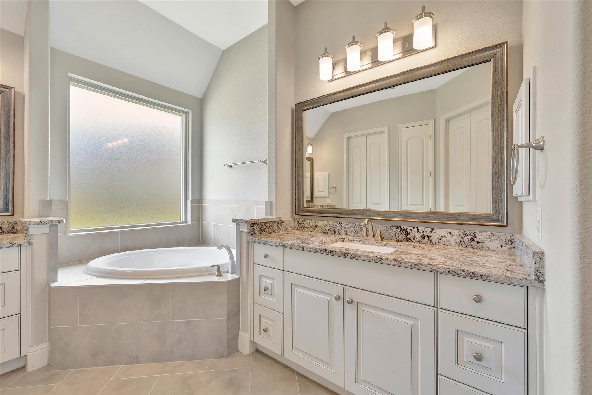 13603 Bellwick Valley Lane Property Photo 41