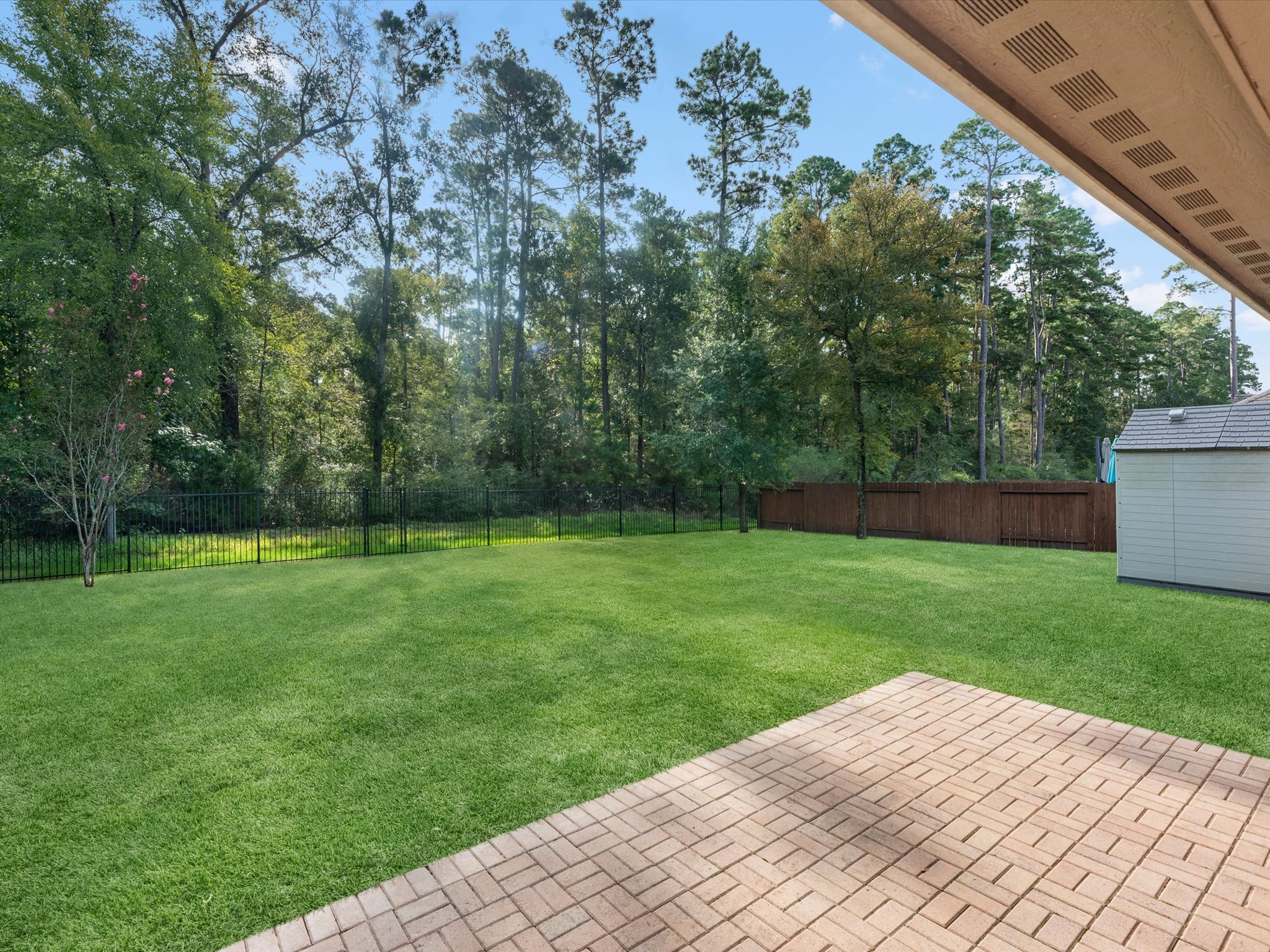 292 Dawn Brook Lane Property Photo 5