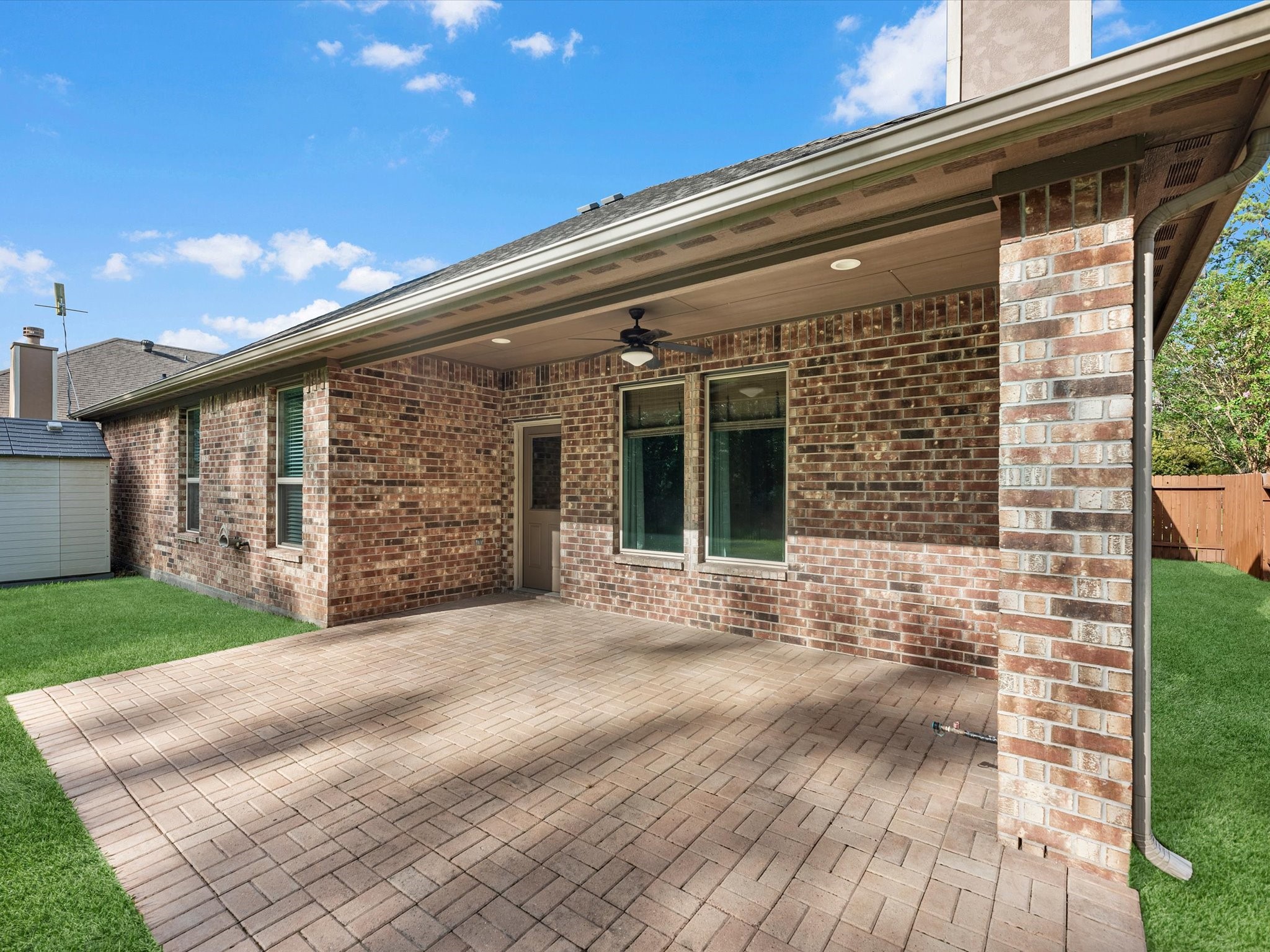 292 Dawn Brook Lane Property Photo 6