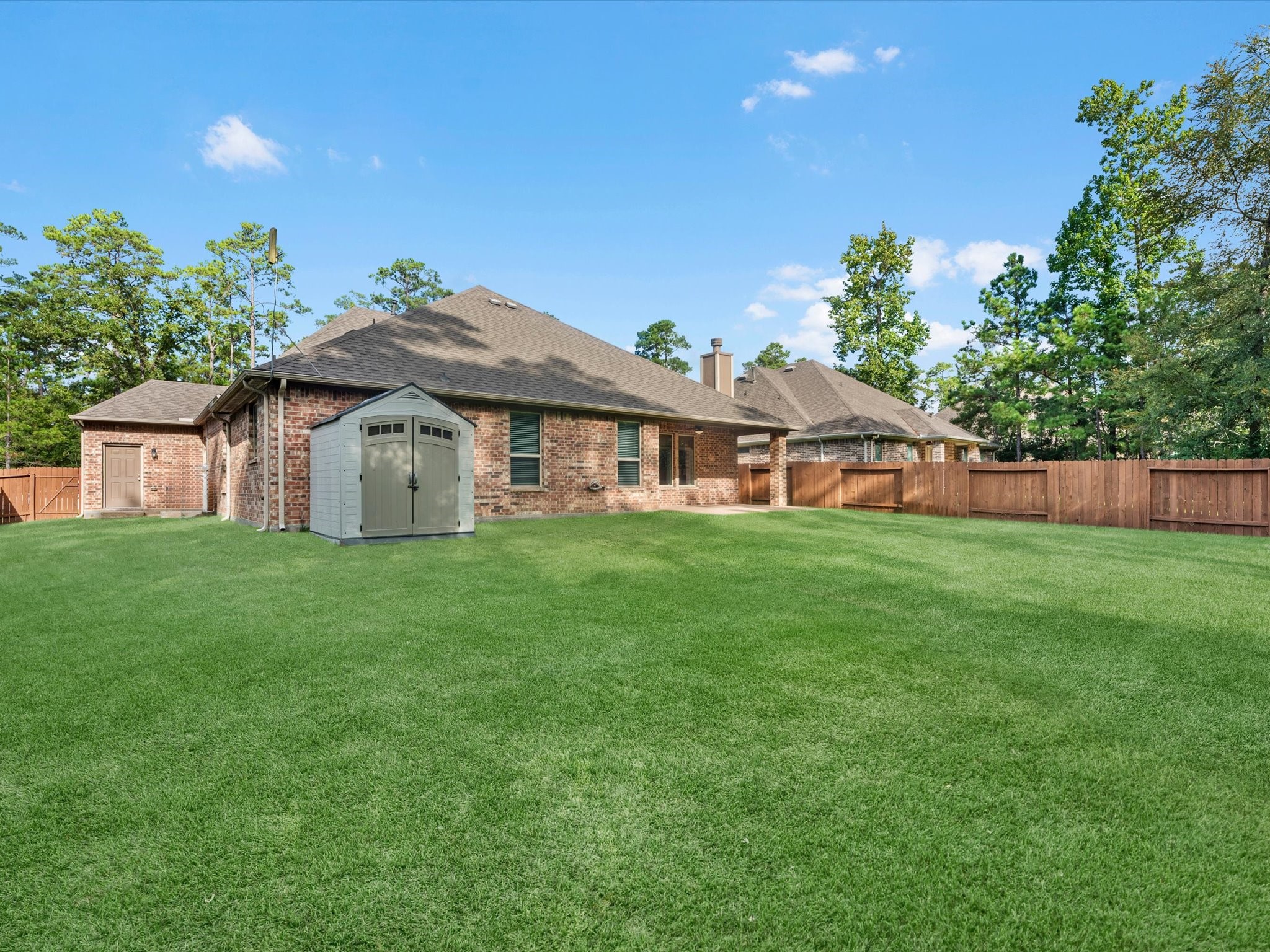 292 Dawn Brook Lane Property Photo 7