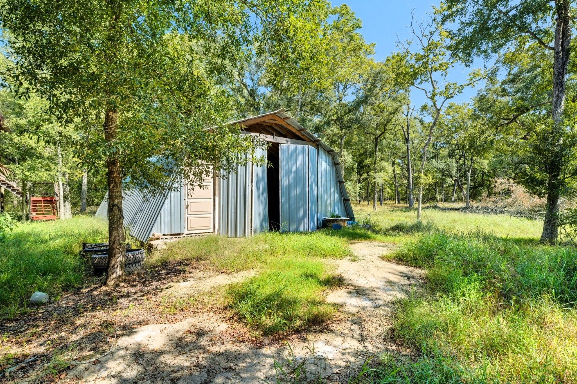 2184 Bear Bottom Drive Property Photo 24