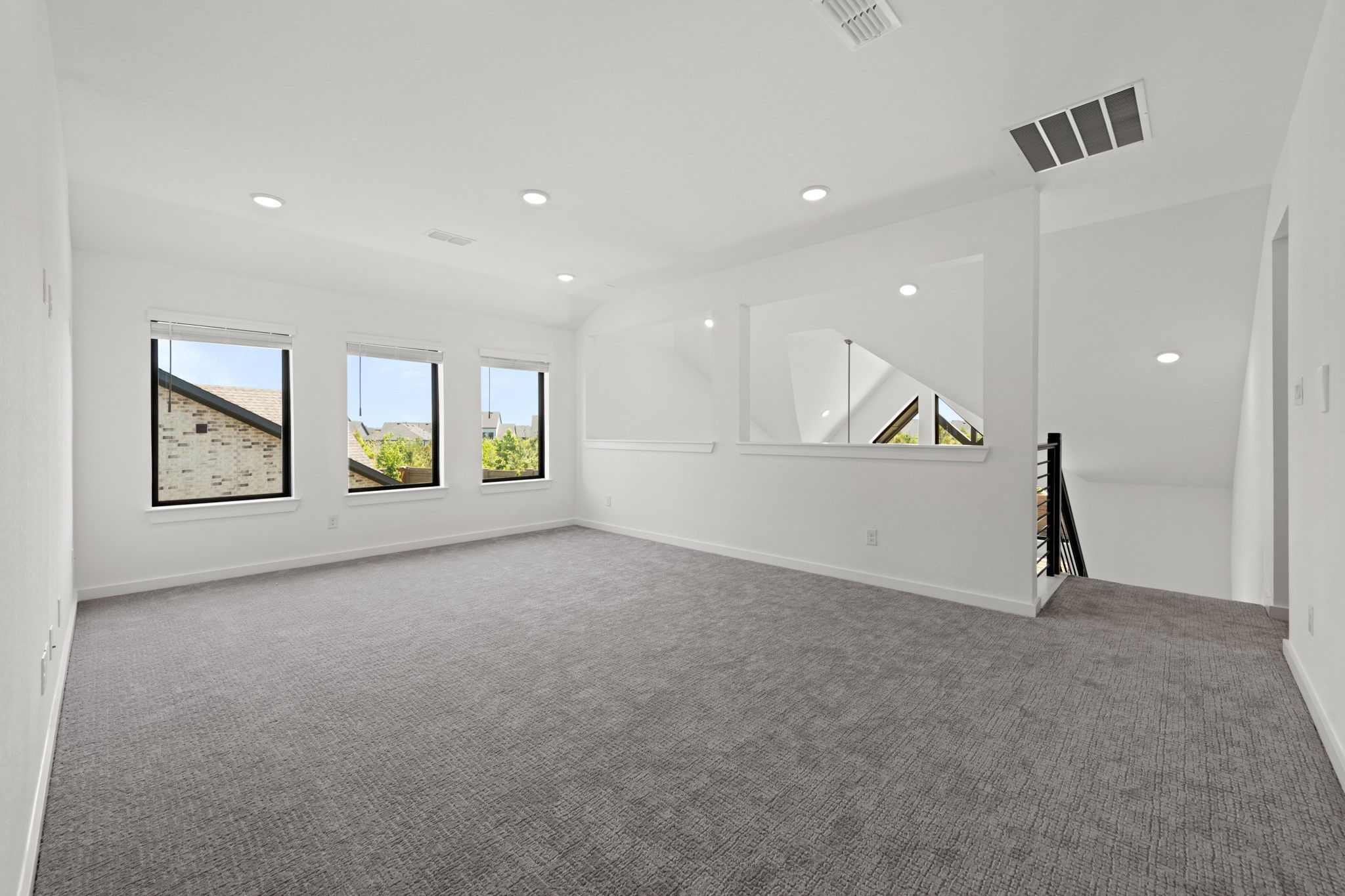 16923 Warm Glow Court Property Photo 19