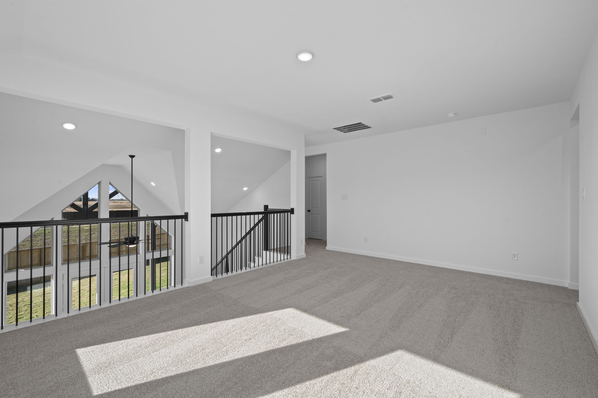 16923 Warm Glow Court Property Photo 20