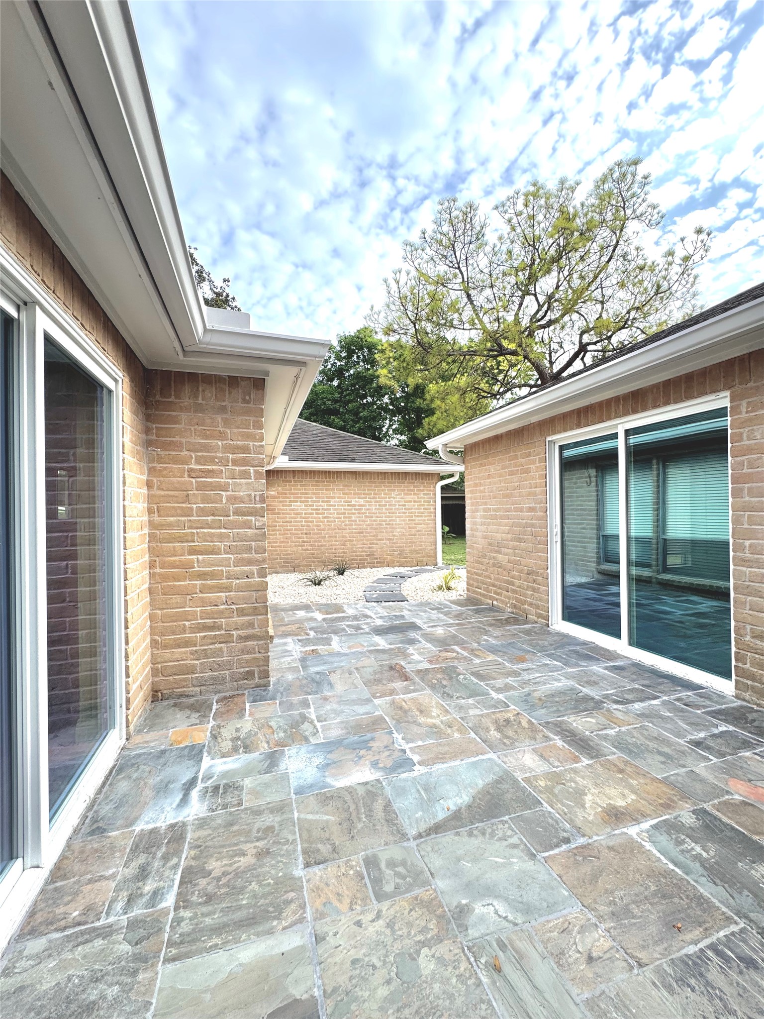 14307 Piping Rock Property Photo 14