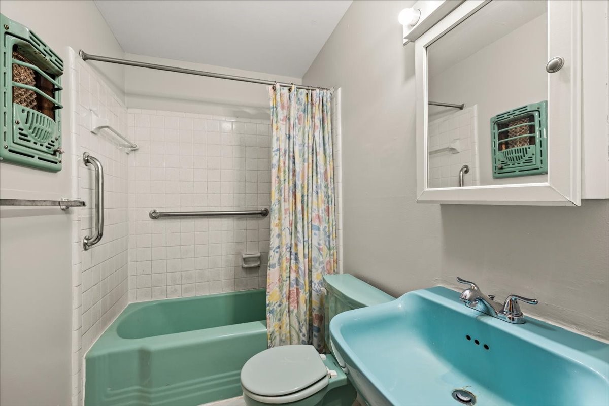 1614 Avenue O Property Photo 16