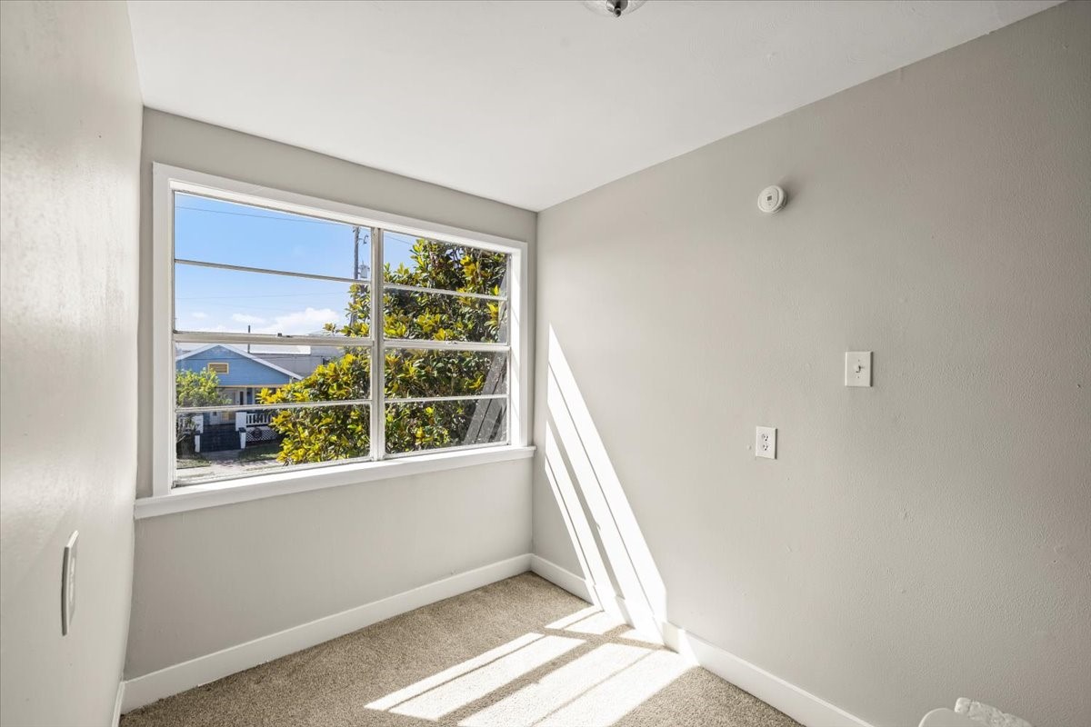 1614 Avenue O Property Photo 18