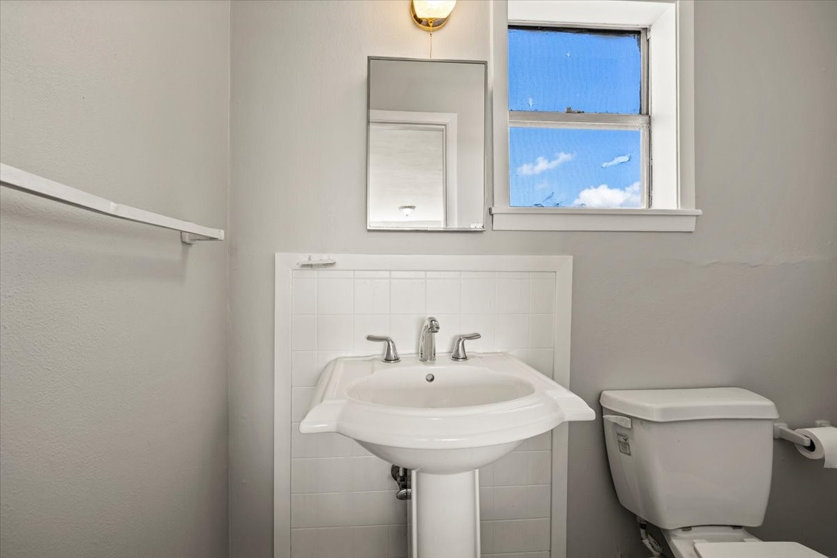 1614 Avenue O Property Photo 21