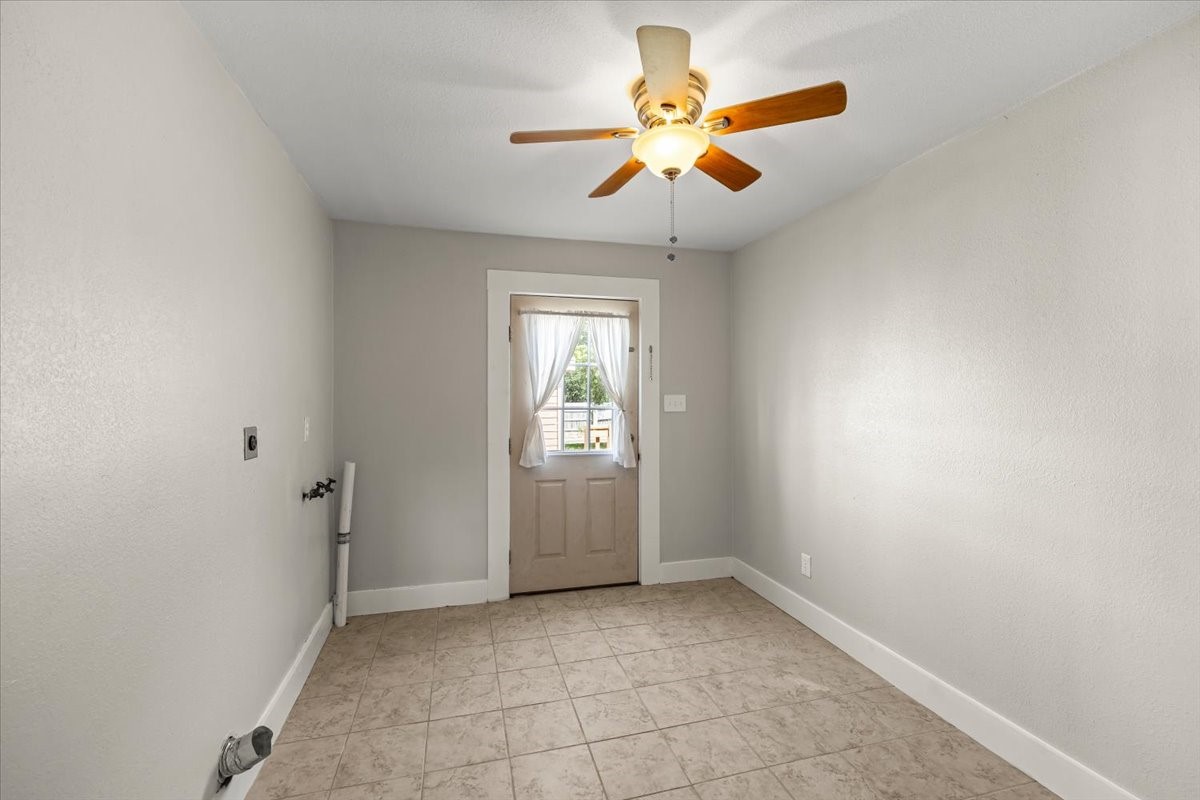 1614 Avenue O Property Photo 23