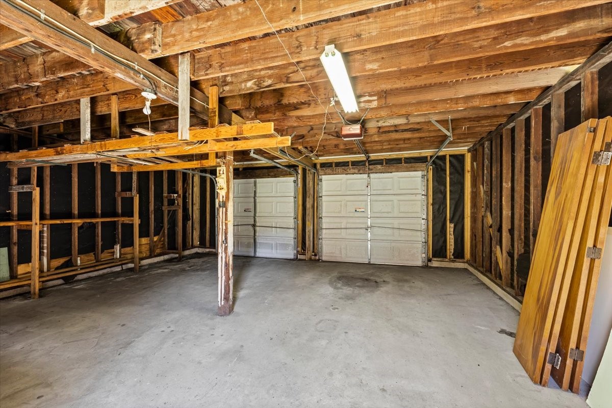 1614 Avenue O Property Photo 28