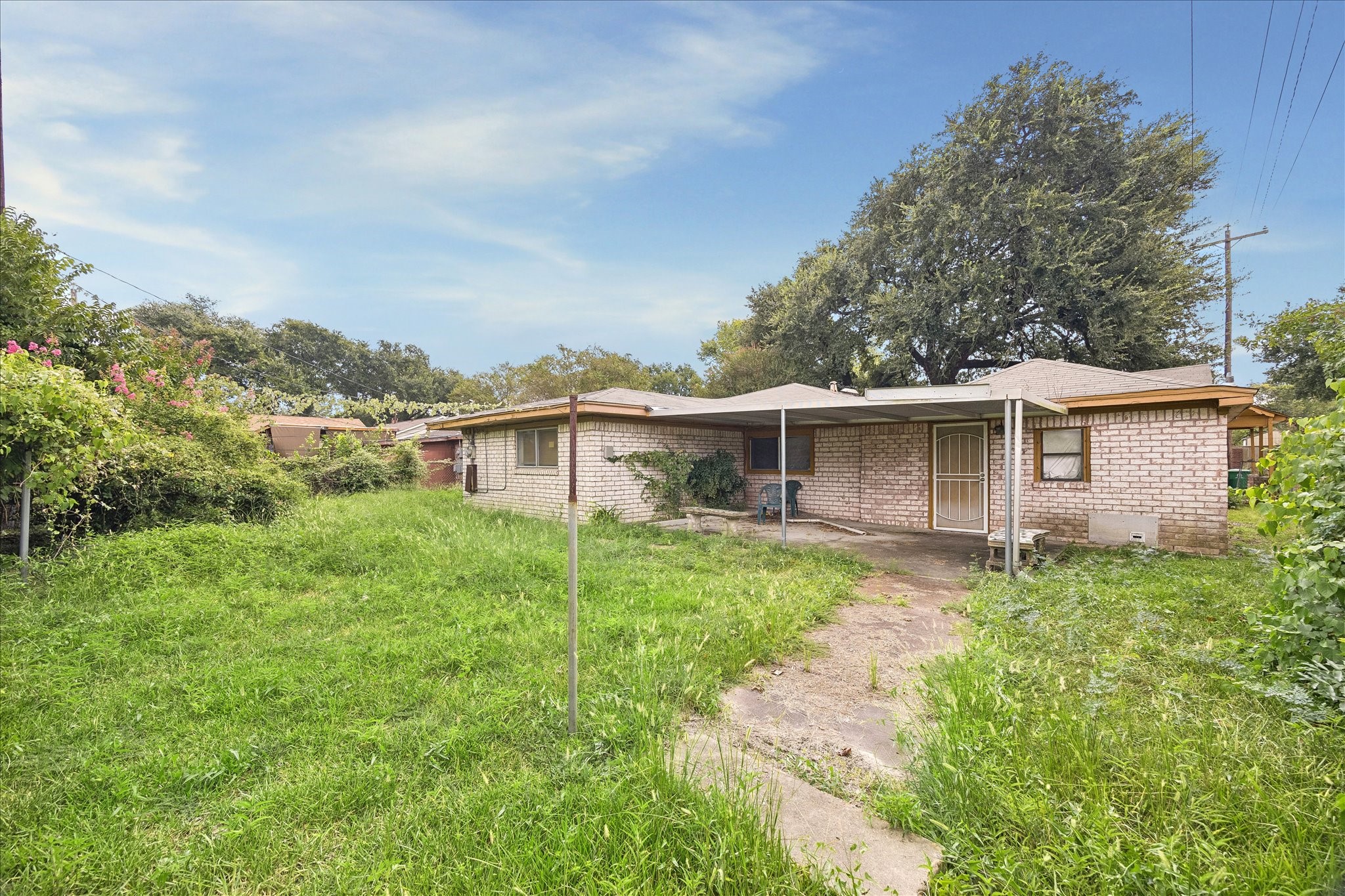 3230 Garapan Street Property Photo 4