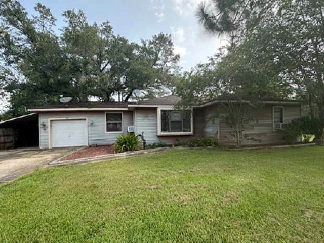 113 Iden Drive Property Photo 1