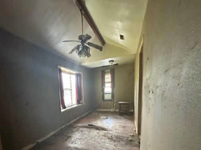 113 Iden Drive Property Photo 2