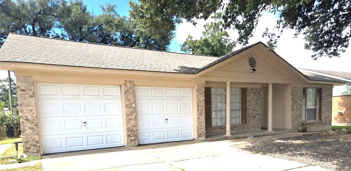 814 Coolwood Drive Property Photo 1