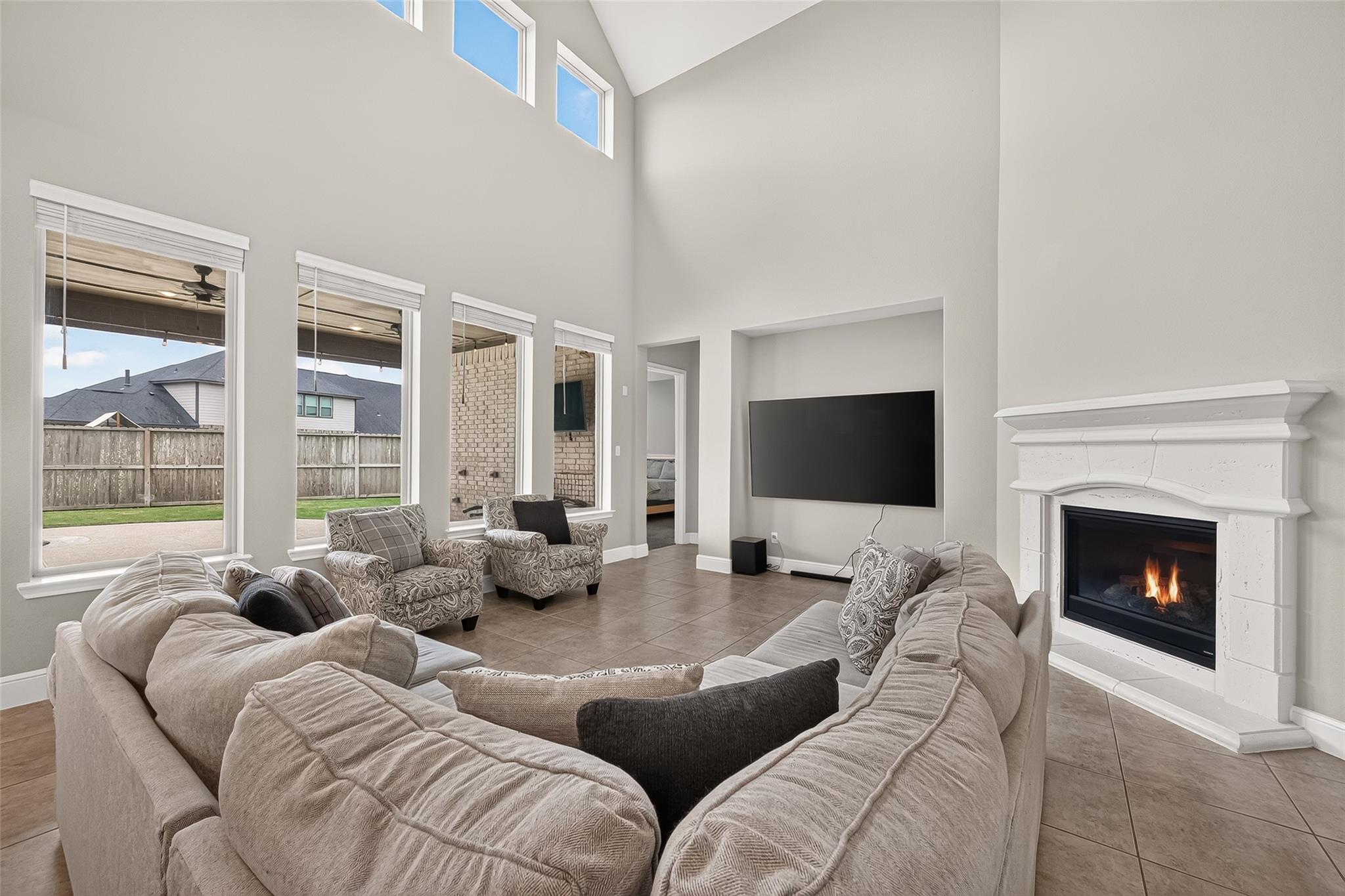 938 Orange Zest Lane Property Photo 5