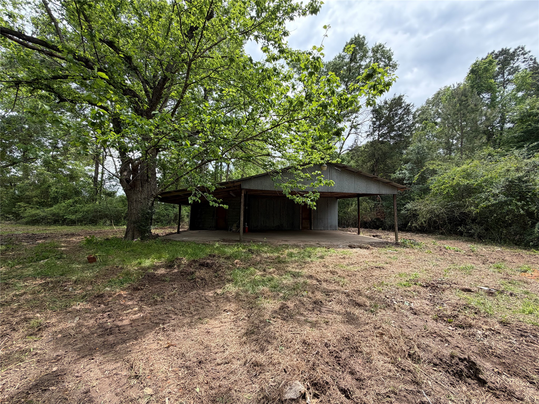 4831 Menard Chapel Road Property Photo 2